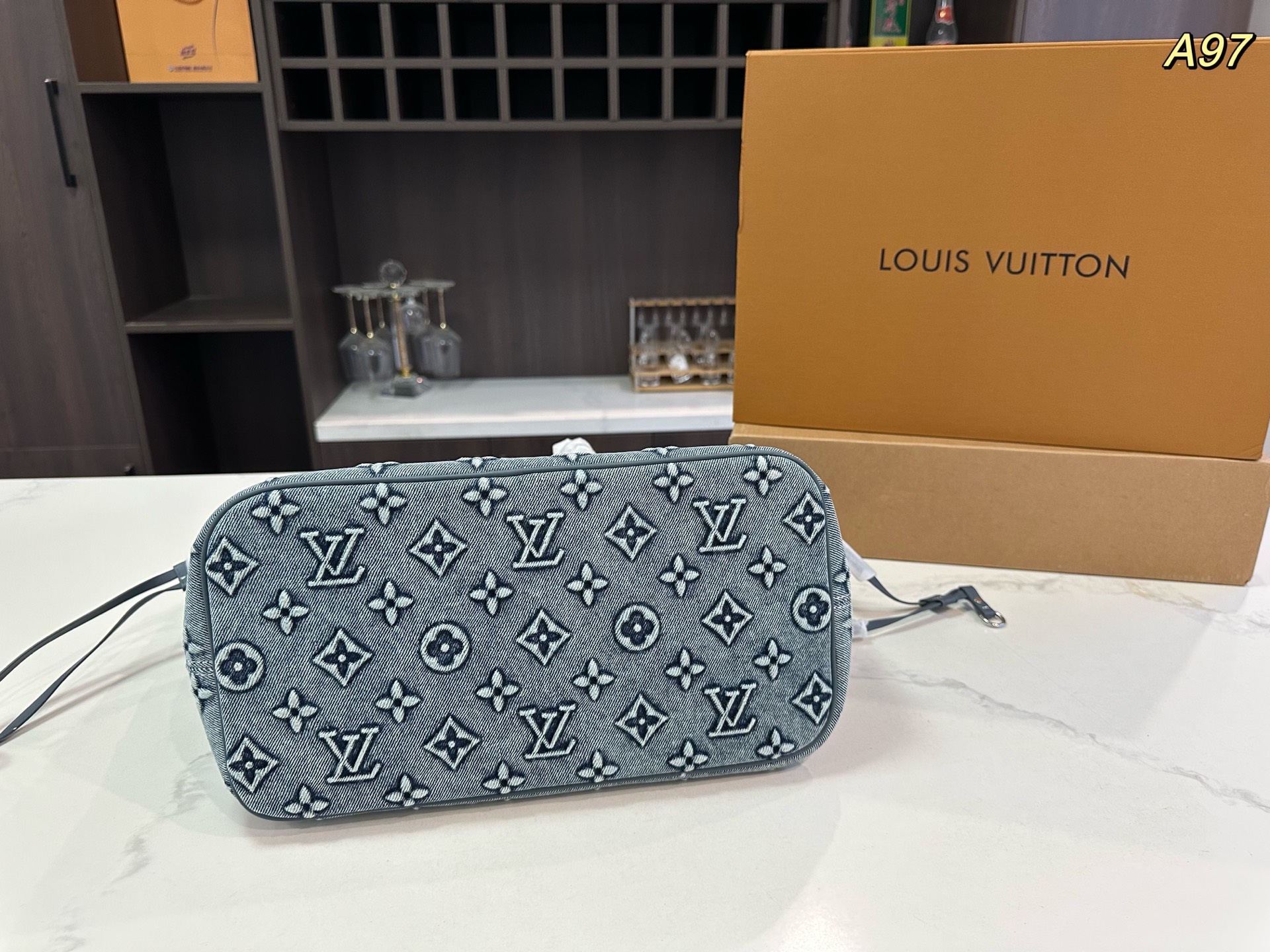 Lv Neverfull denim medium shopping bag