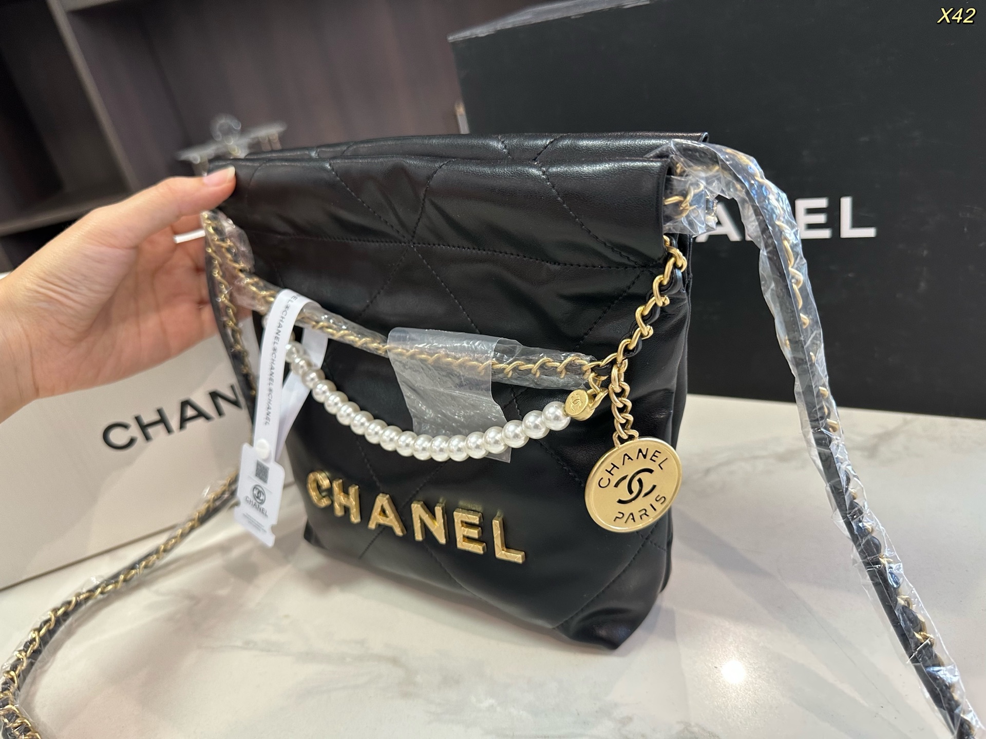 Chanel Pearl Trash Bag (Mini)