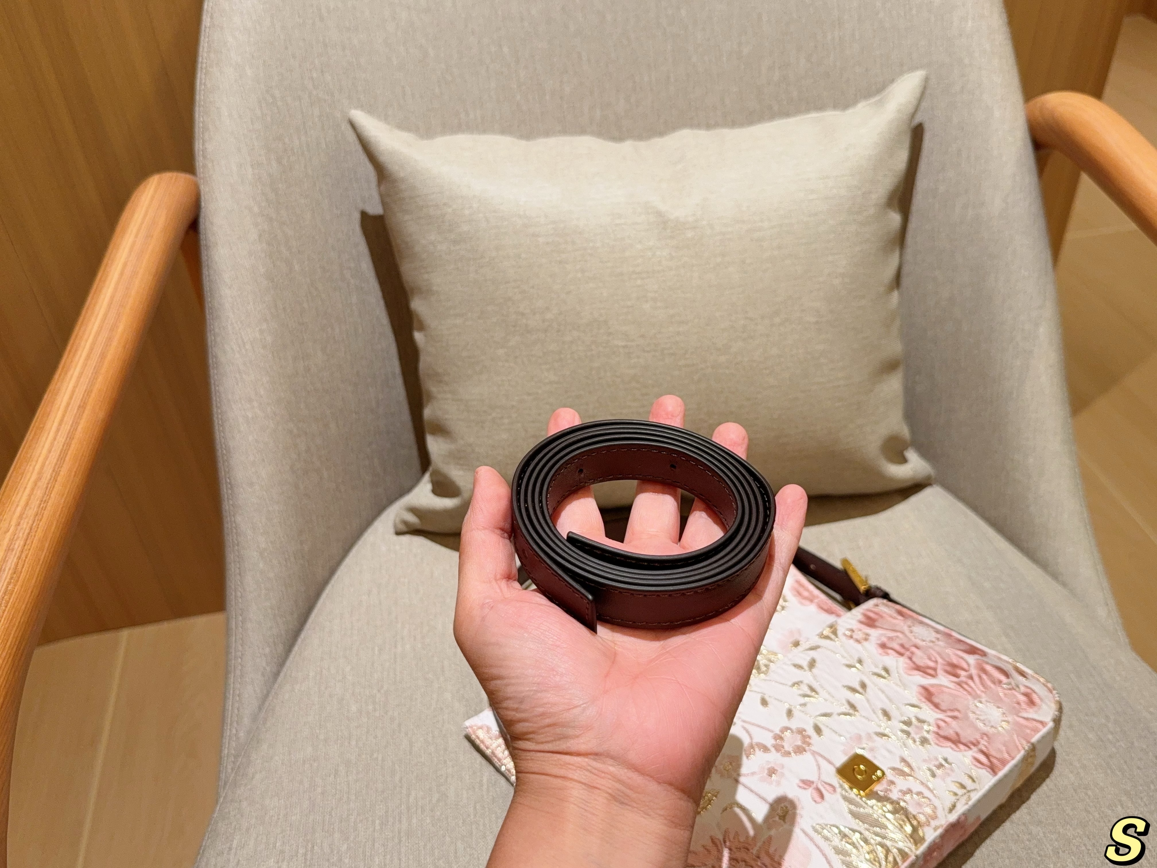 Fendi hand-held baguette bag