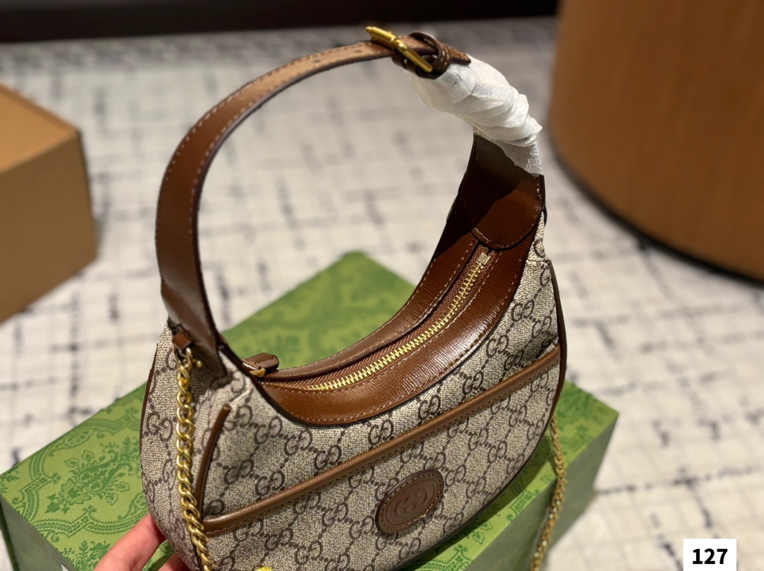 Gucci Ophidia crescent-shaped underarm bag