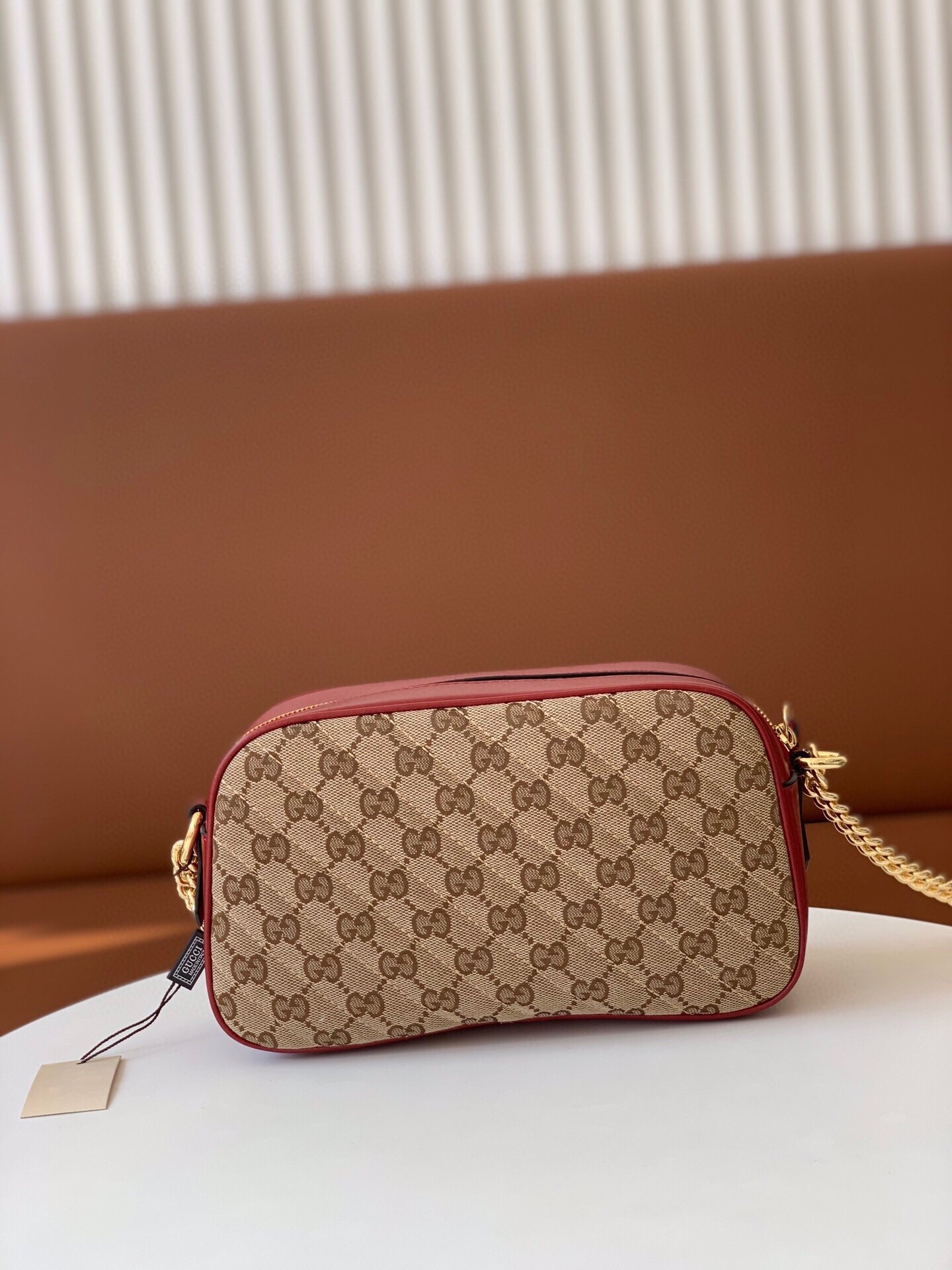 Gucci marmont chain crossbody bag