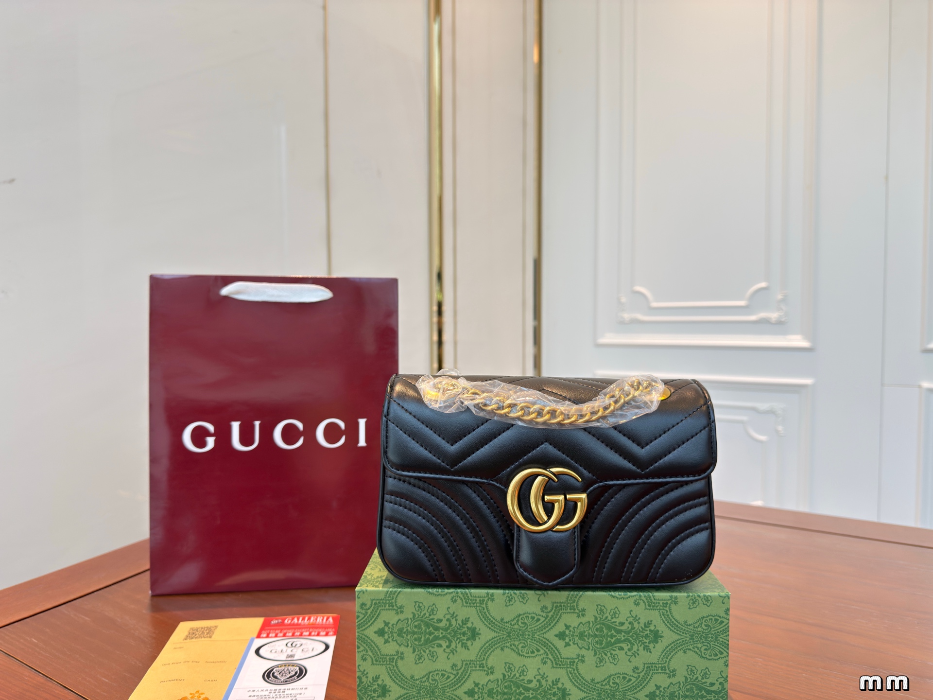 Gucci classic all-match Marmont shoulder bag crossbody bag women's bag