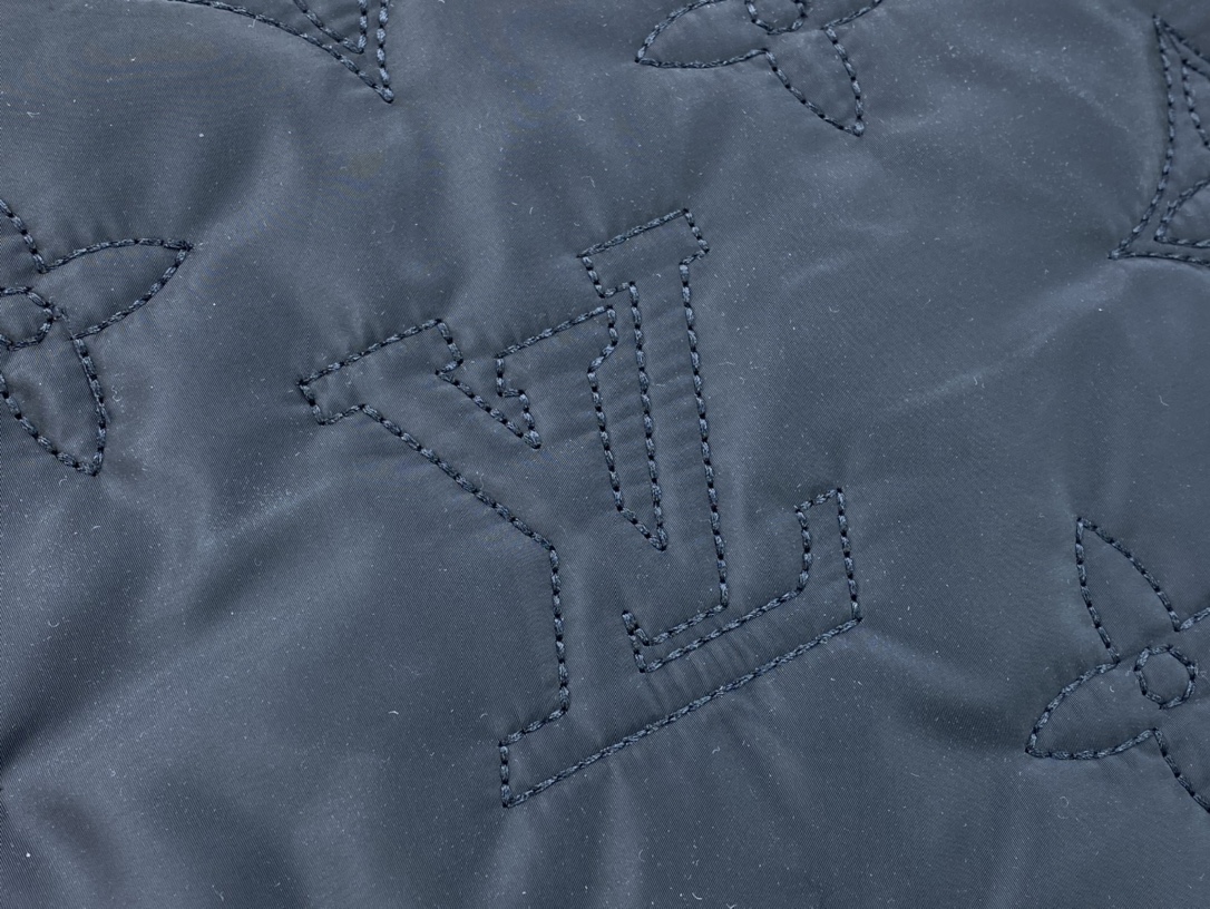 LV onthego econyl ecodesign monogram handbag