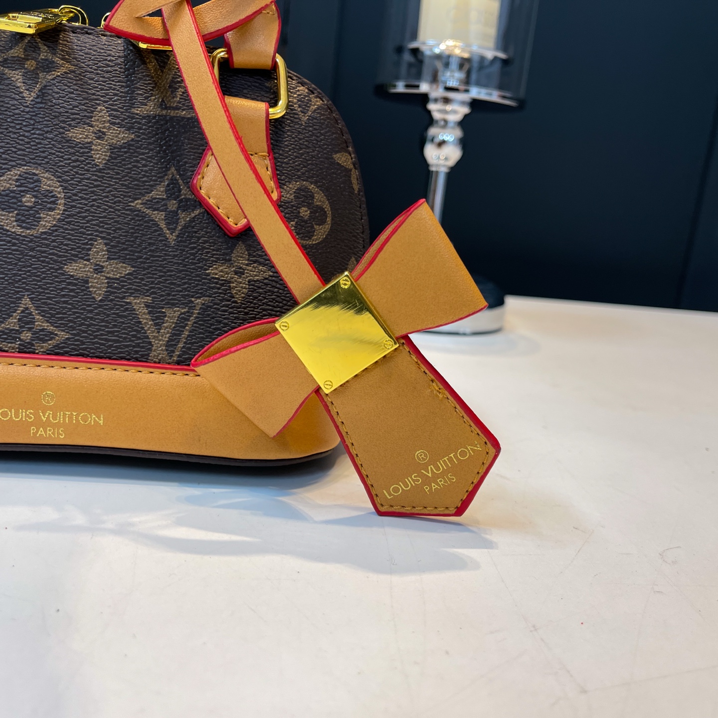 LV Shell Bag 8A quality
