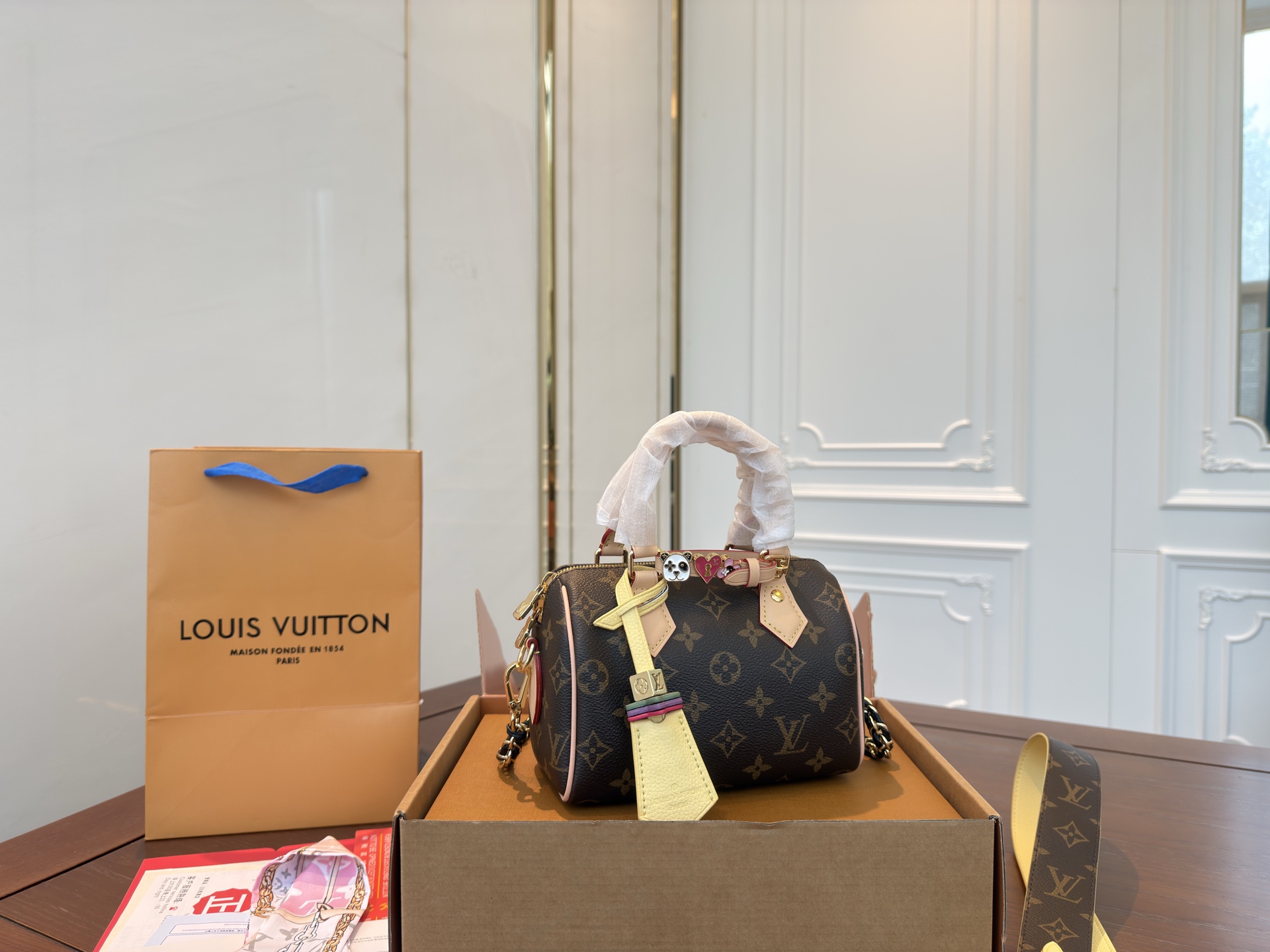 LV Speedy 18 shoulder bag