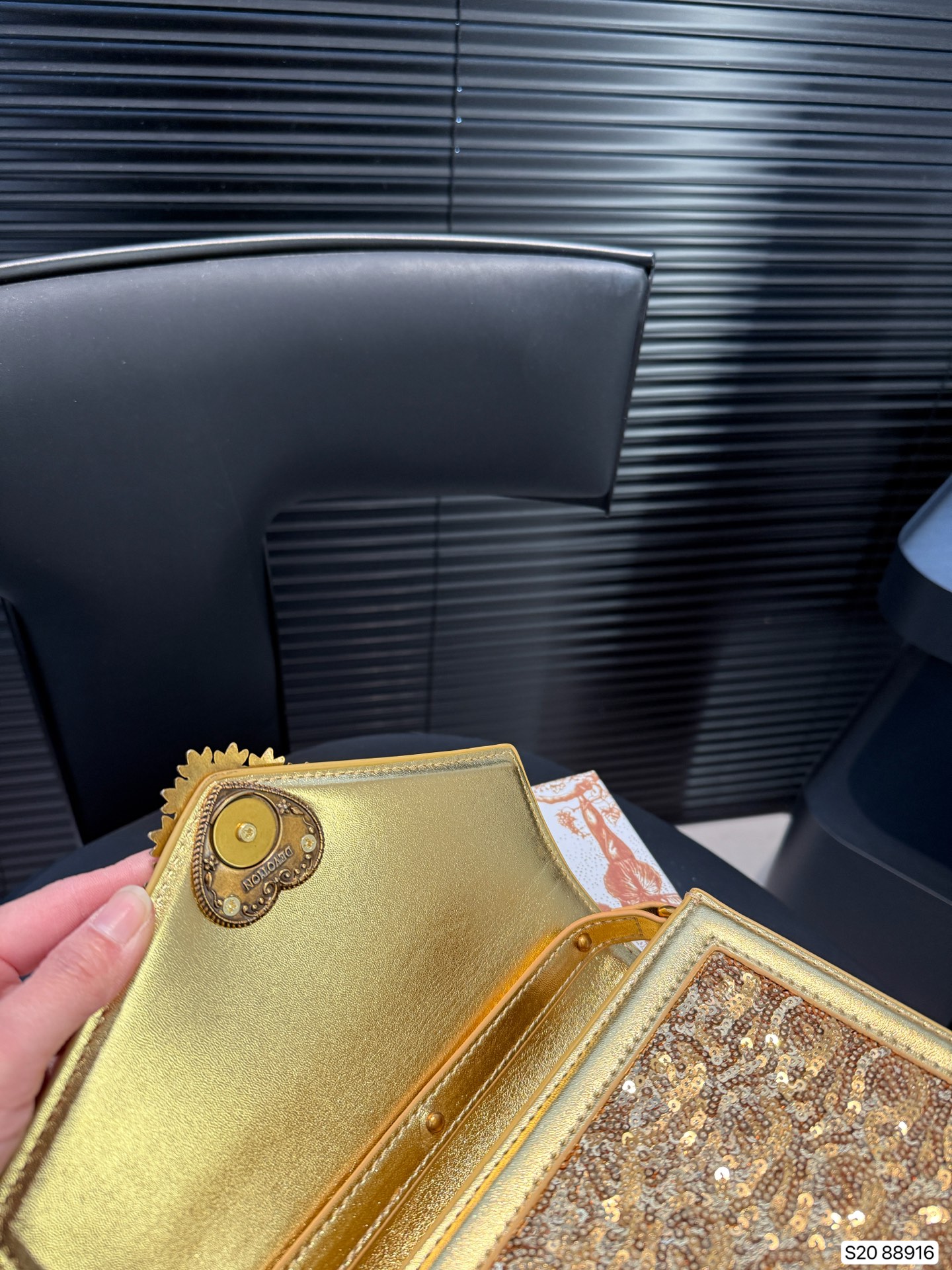 Dolce & Gabbana chain bag