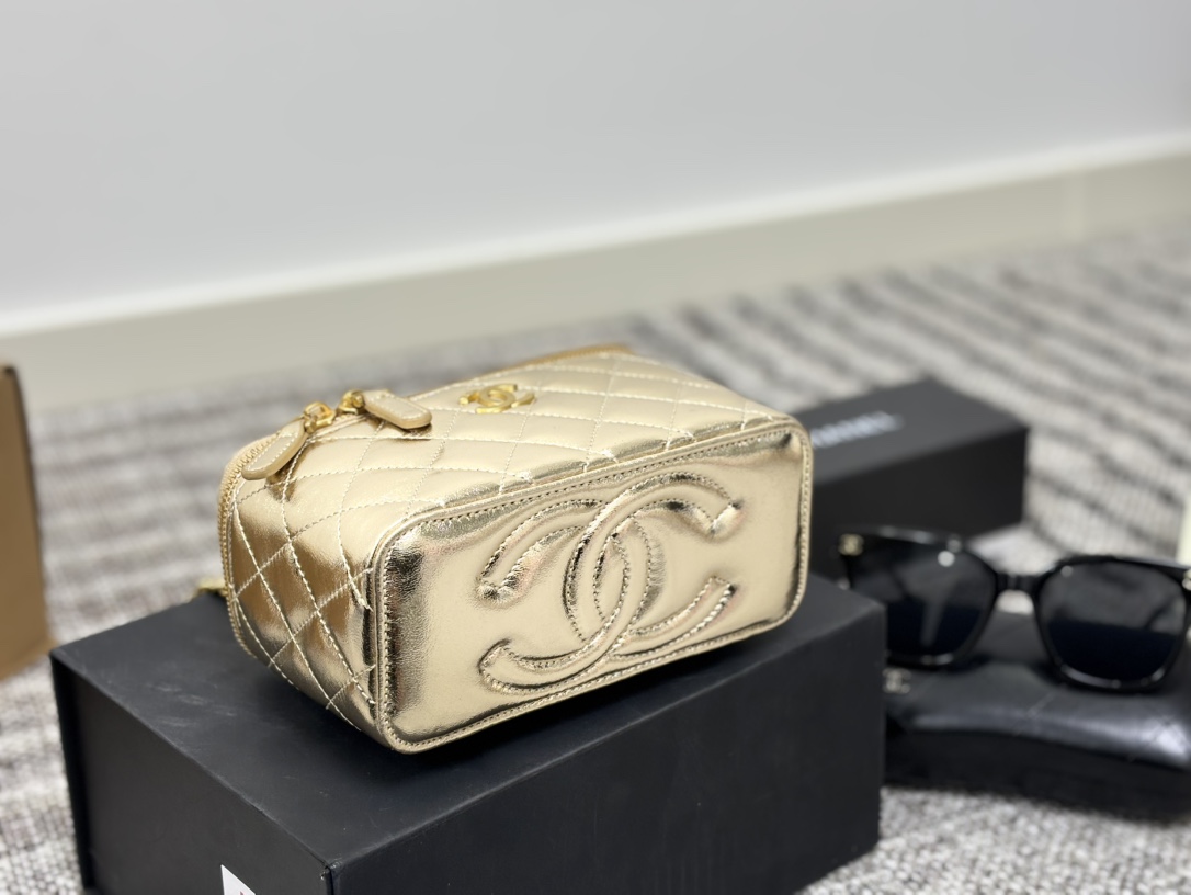 Chanel shoulder crossbody makeup bag  Free glasses provided