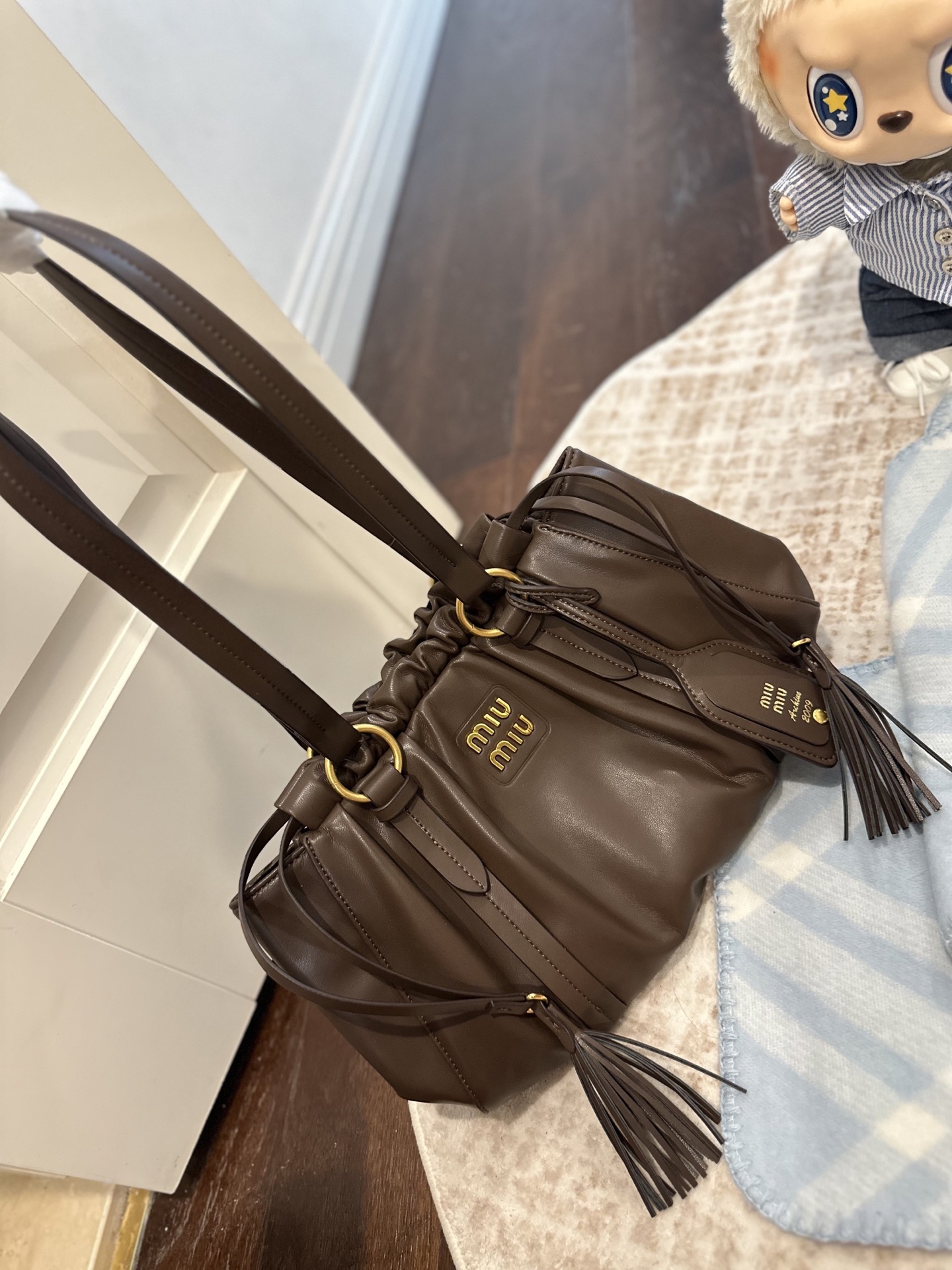 miumiu shoulder handbag