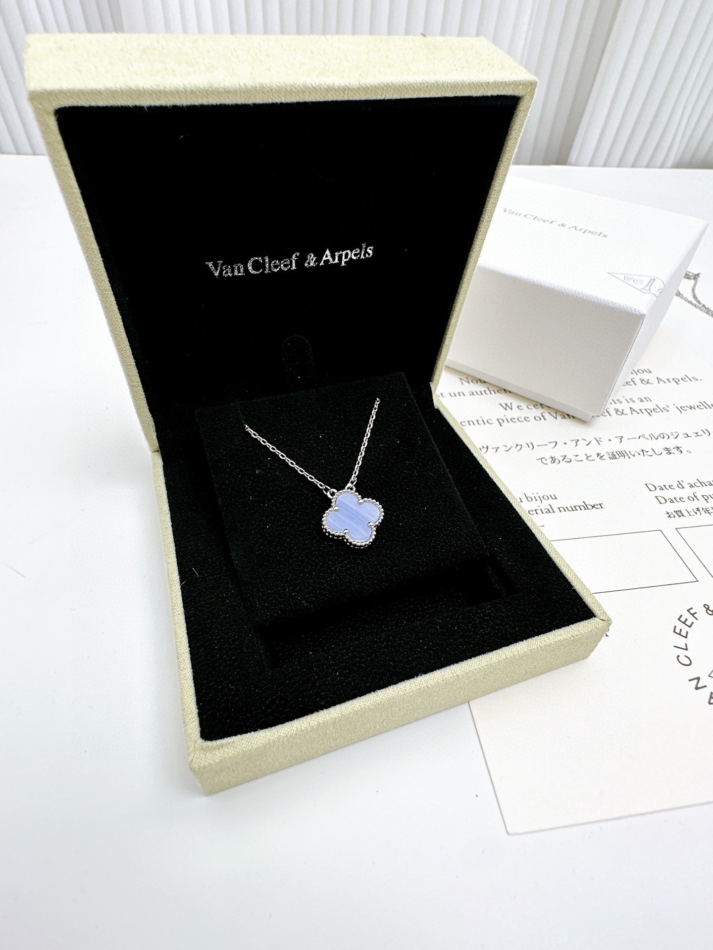 High quality Van Cleef & Arpels Four-leaf clover necklace / bracelet