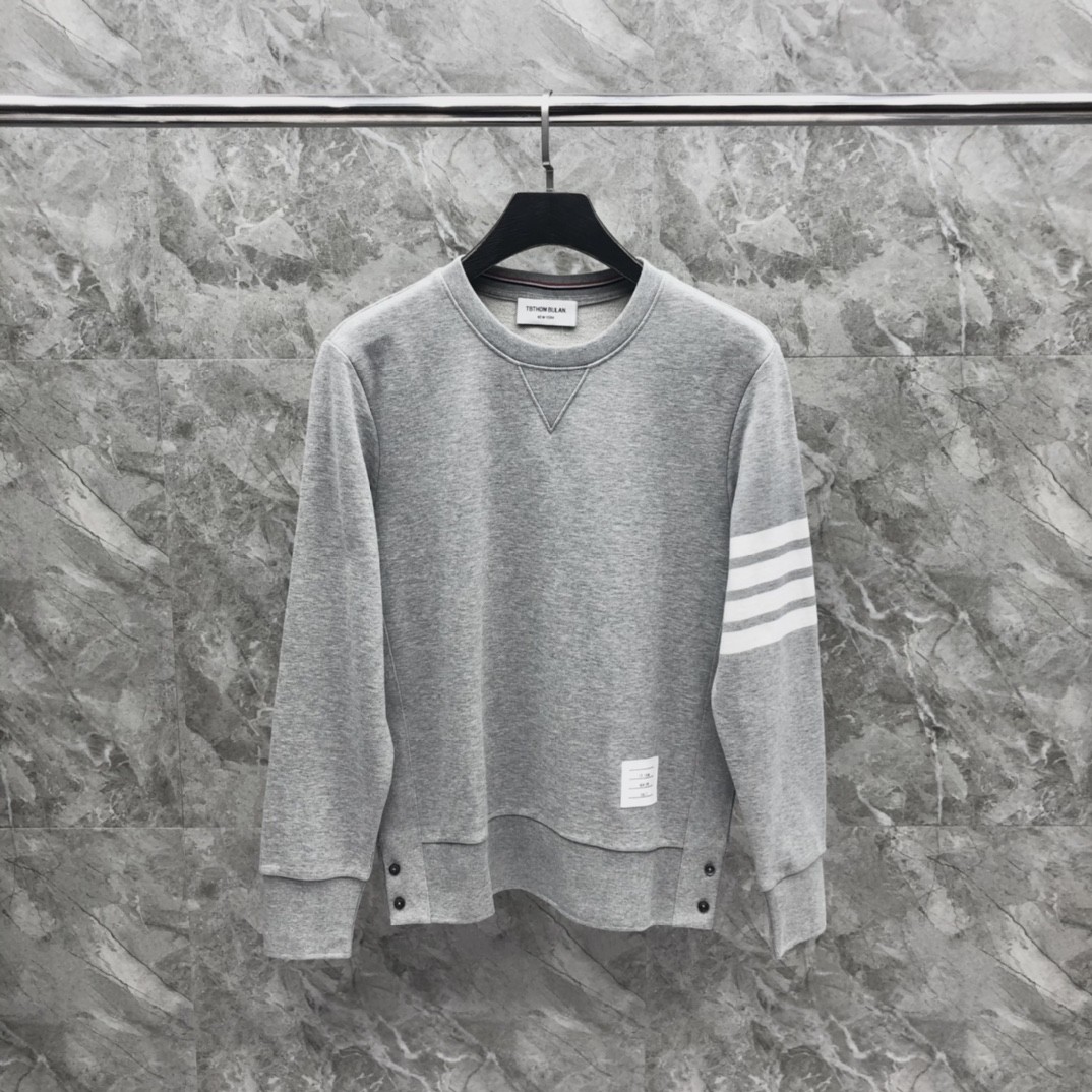 TB crewneck sweatshirt