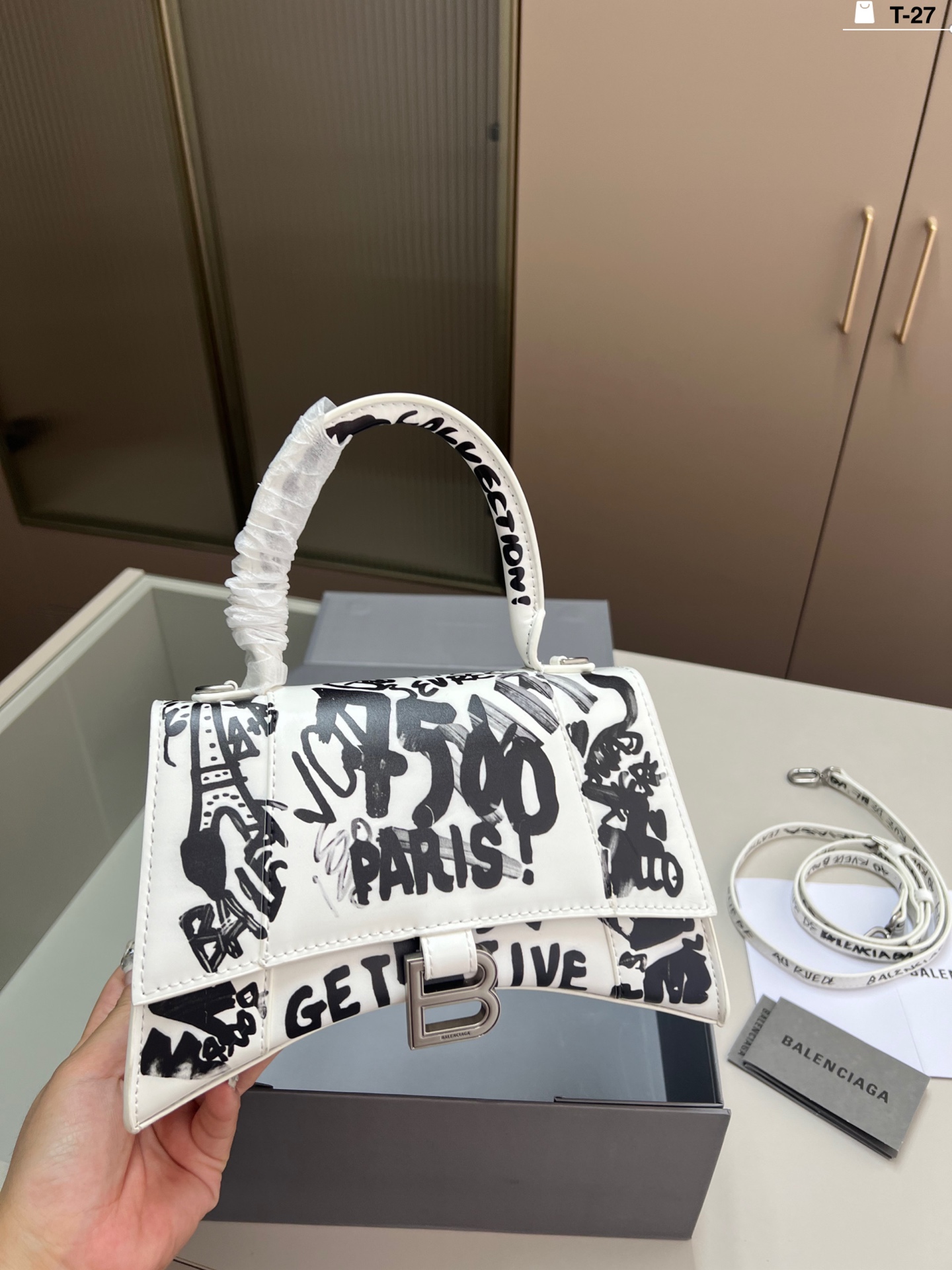 Balinese graffiti hourglass bag