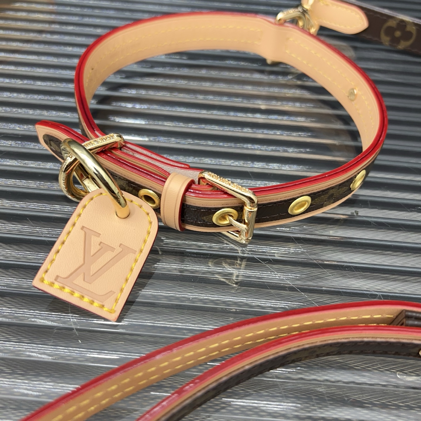 Louis Vuitton Baxter pet leash