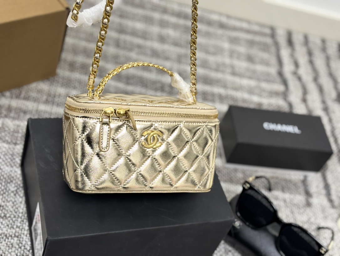 Chanel shoulder crossbody makeup bag  Free glasses provided