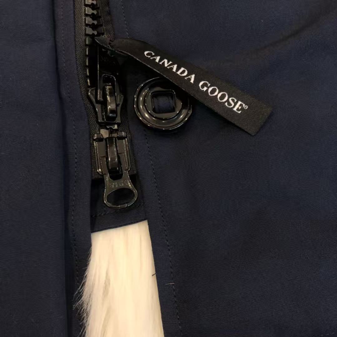 Canada Goose Rossair down jacket