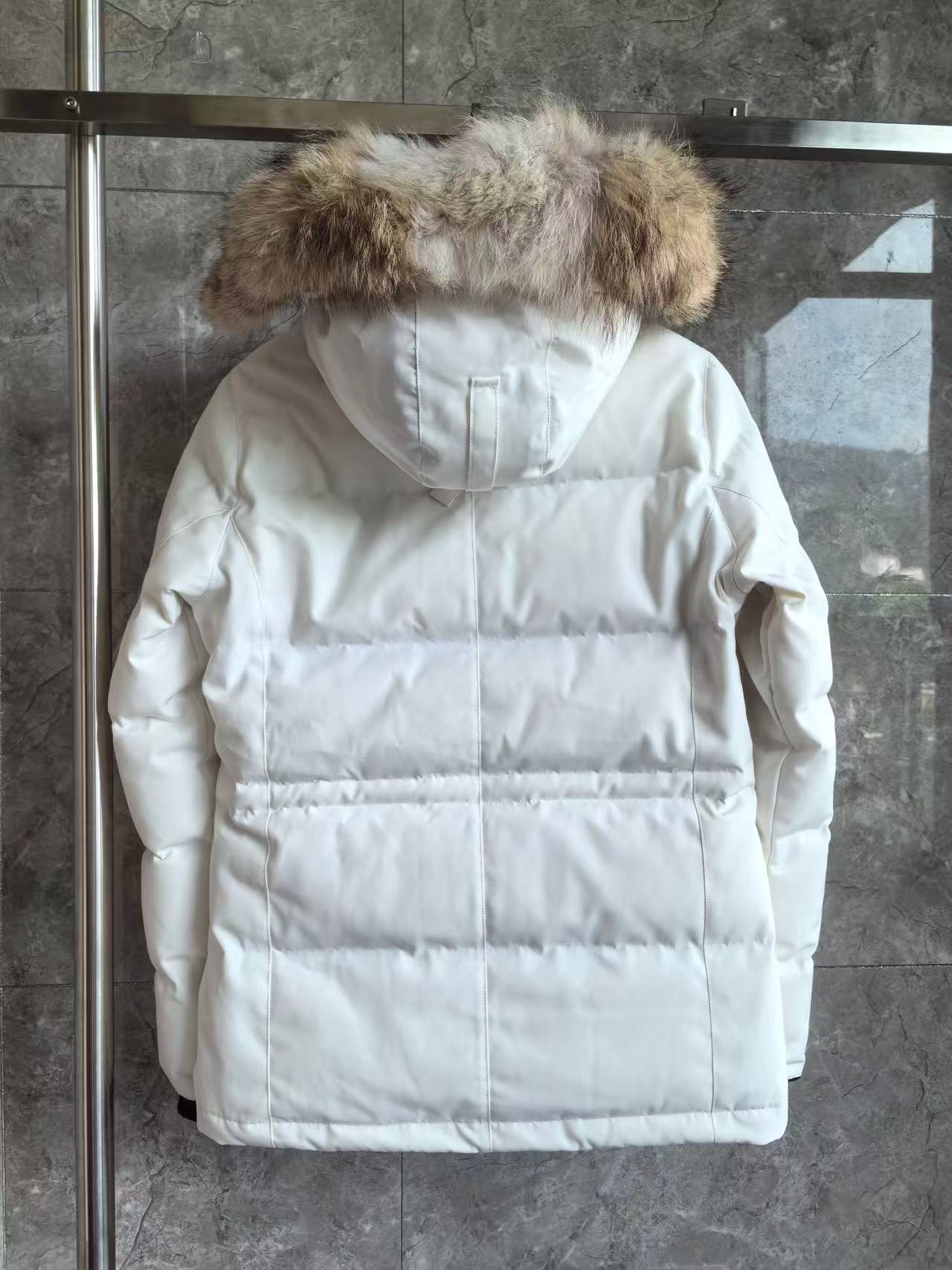 Canada Goose Chelsea down jacket