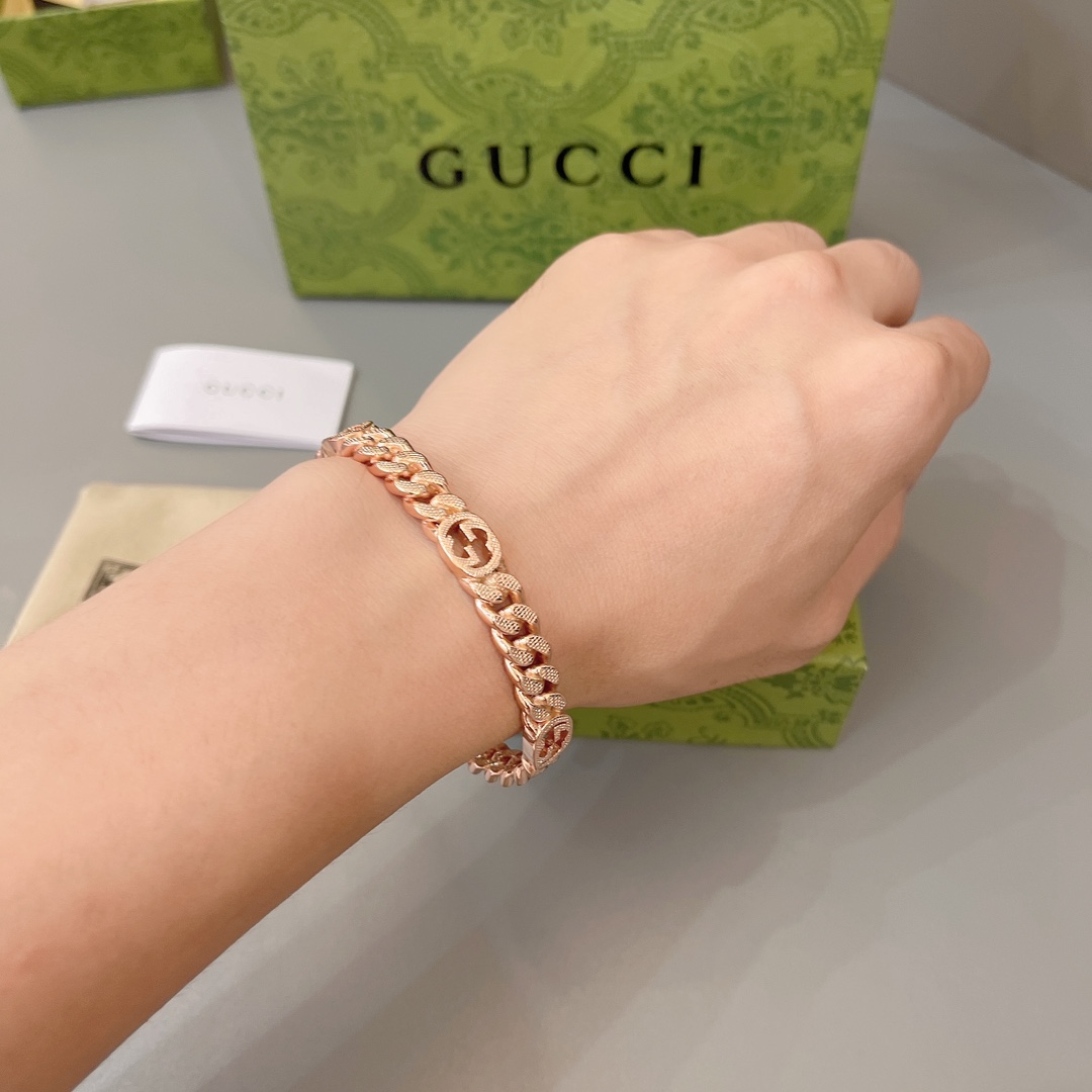 GUCCI bracelet