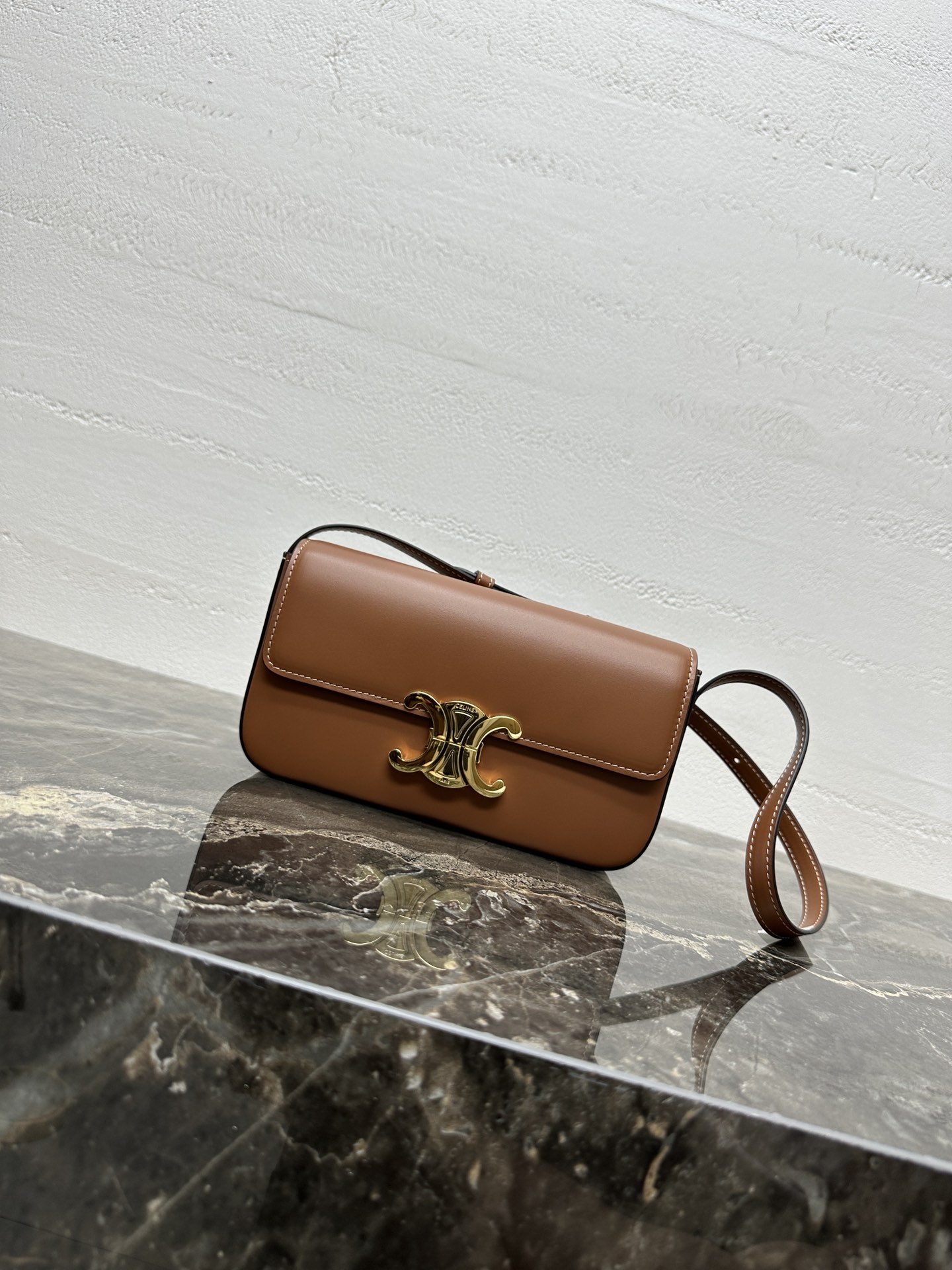 Top version Celine TRIOMPHE Cowhide Shoulder Bag