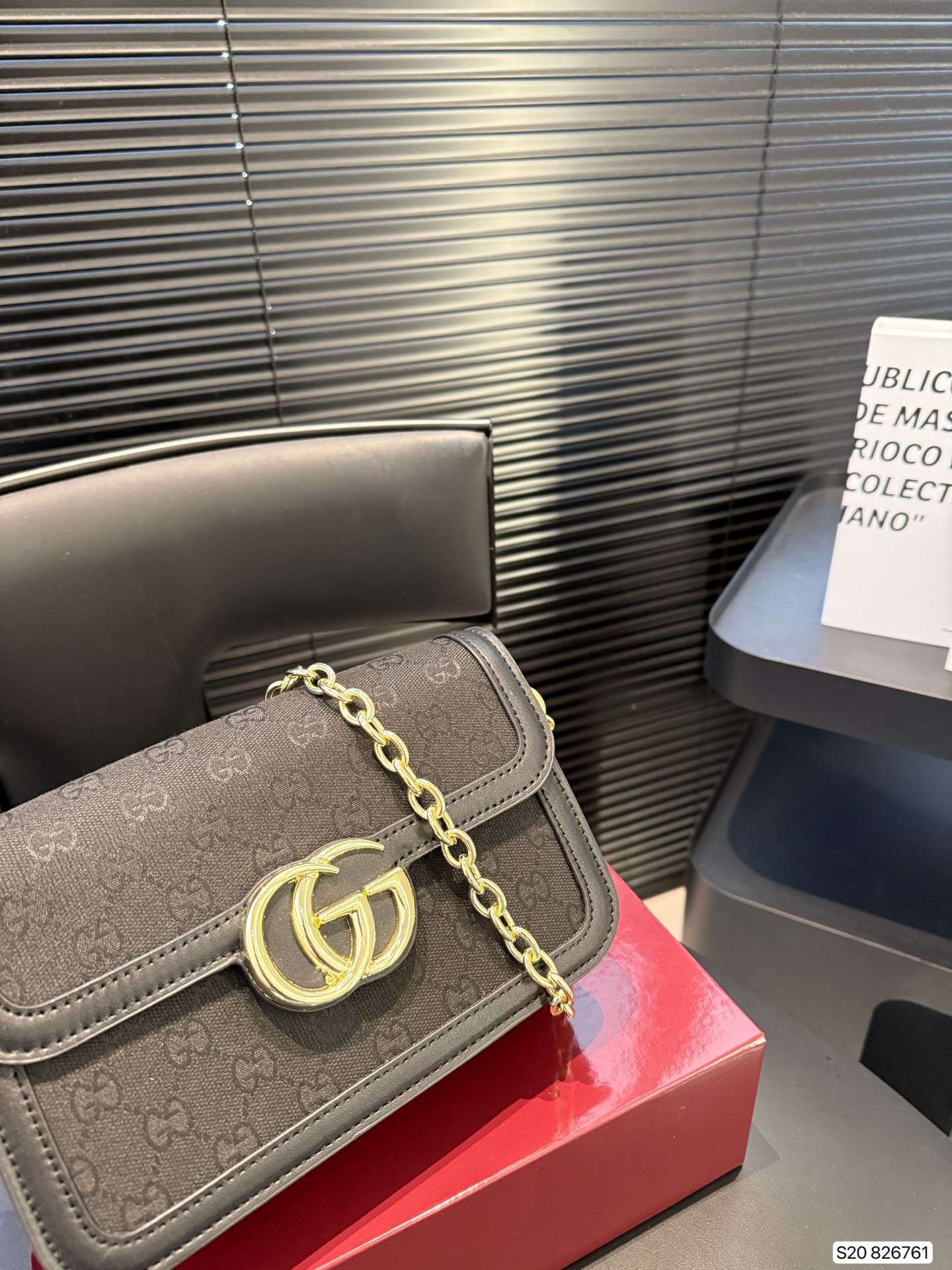 Gucci double G chain flap bag