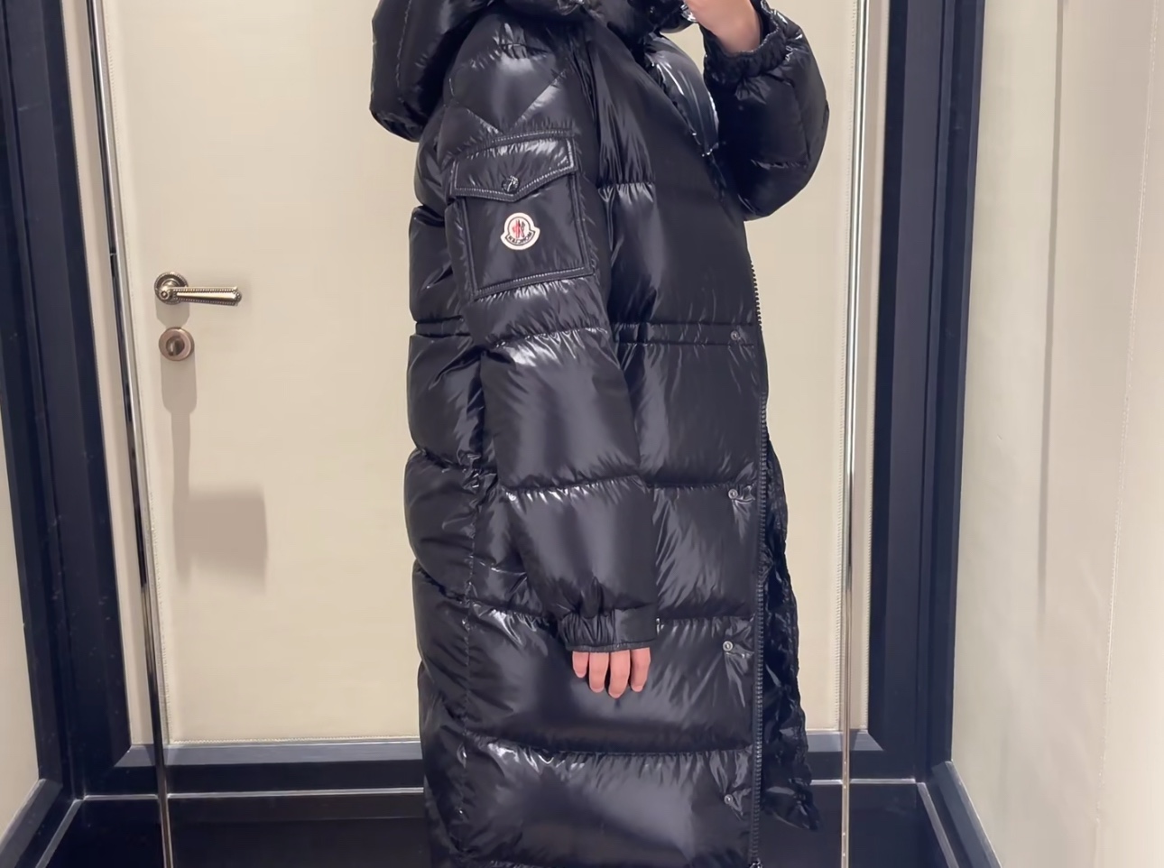 Moncler Cavettaz Long down jackets coats
