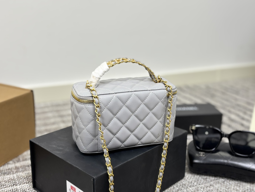 Chanel shoulder crossbody makeup bag  Free glasses provided