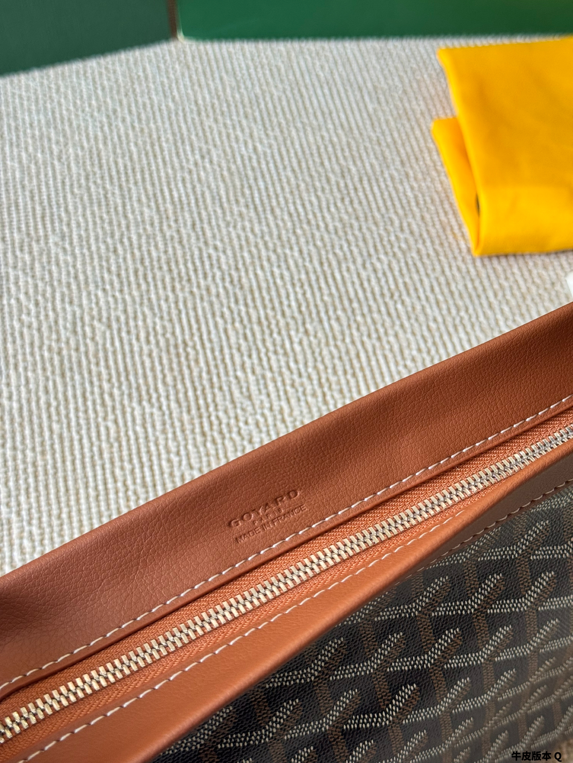 Govard CONTI clutch bag