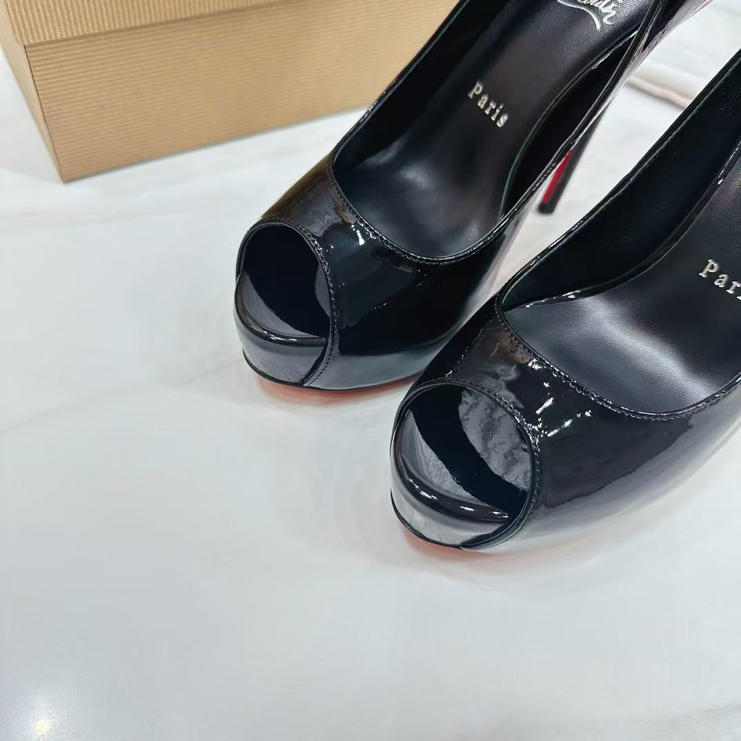 CL thick-soled high heels