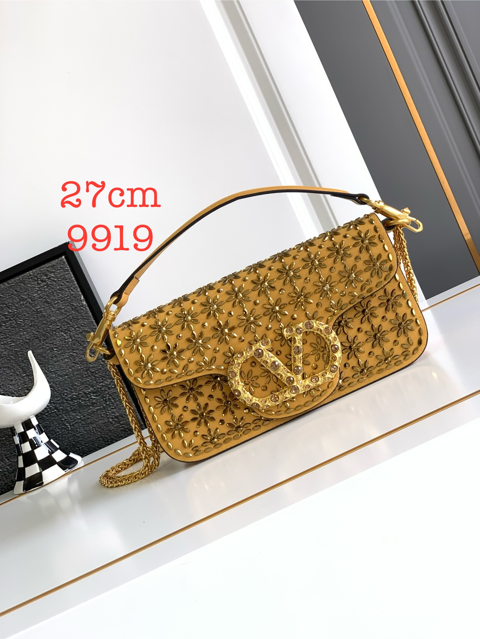 VALENTINO GARAVANI Loco VLOGOSIGNATURE chain bag