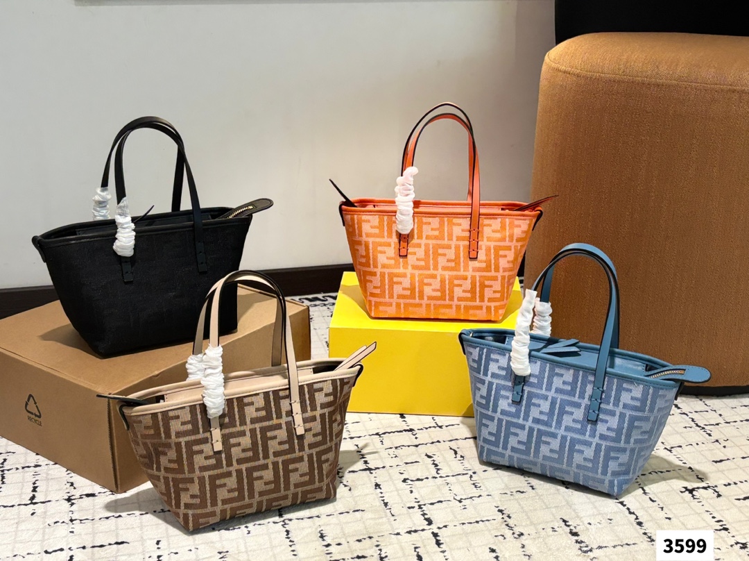 Fendi ROl vegetable basket bag