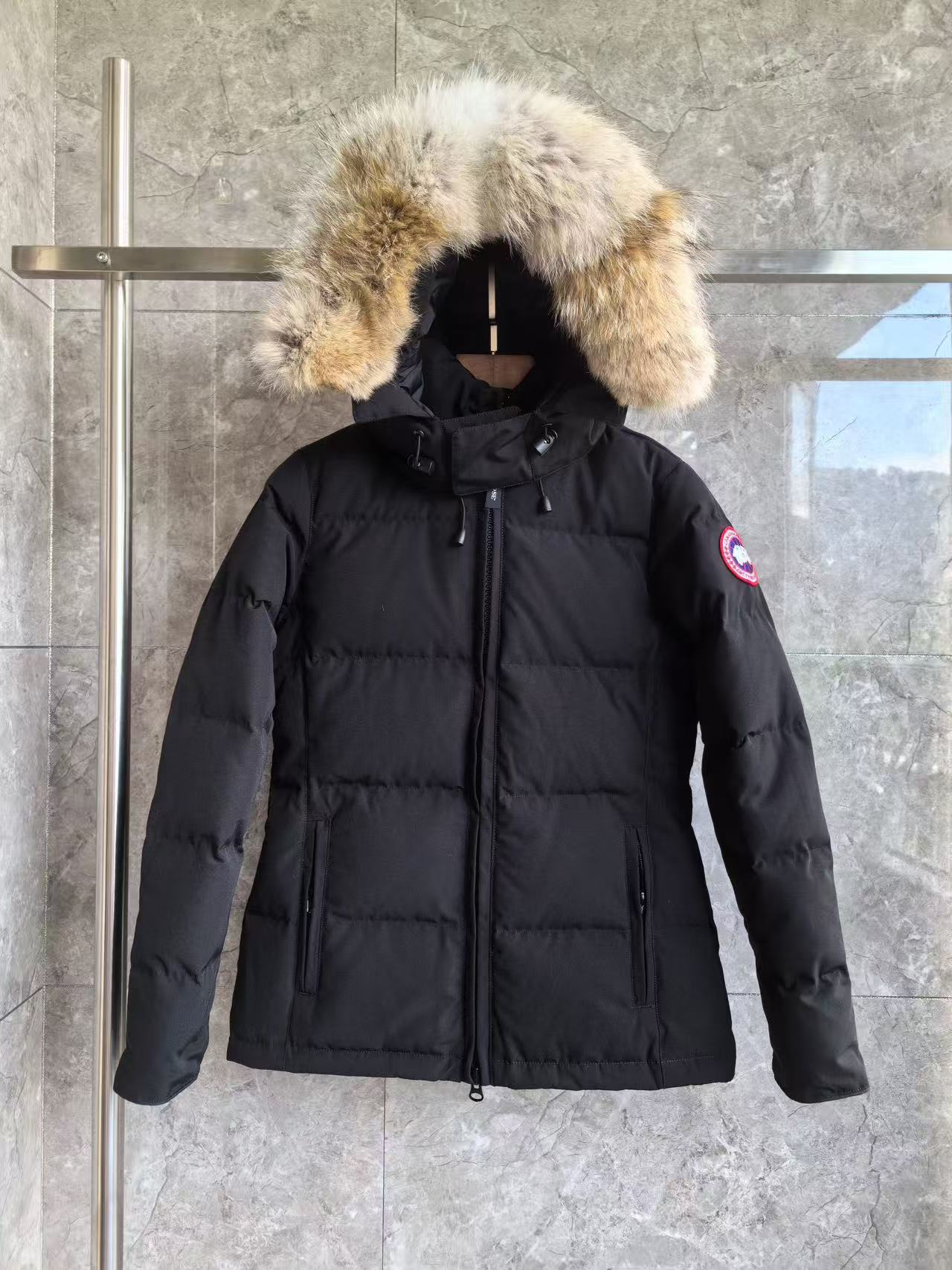 Canada Goose Chelsea down jacket
