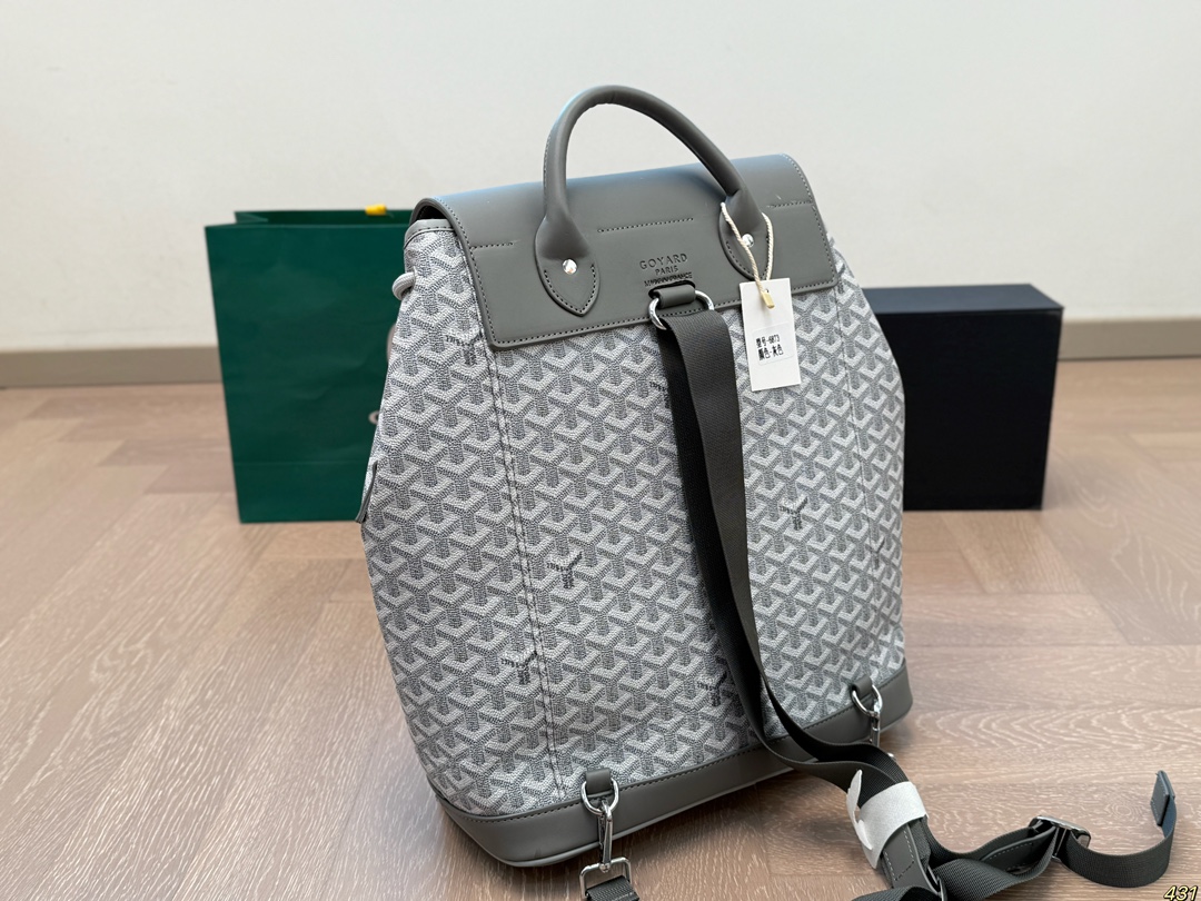 Goyard shoulder backpack
