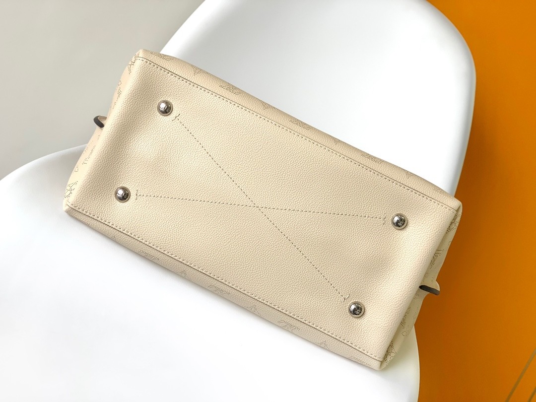 Top version LV carmel taurillon cowhide leather handbag