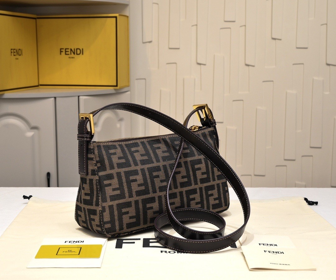 Fendi shoulder crossbody handbag