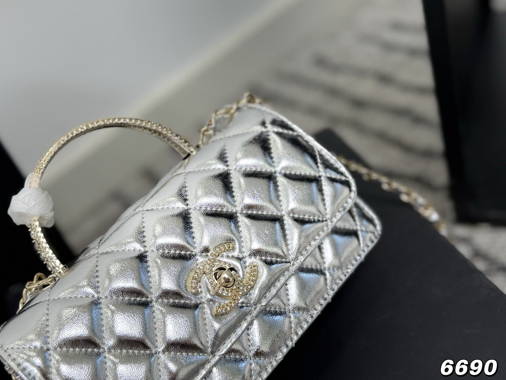 Chanel woc chain crossbody bag