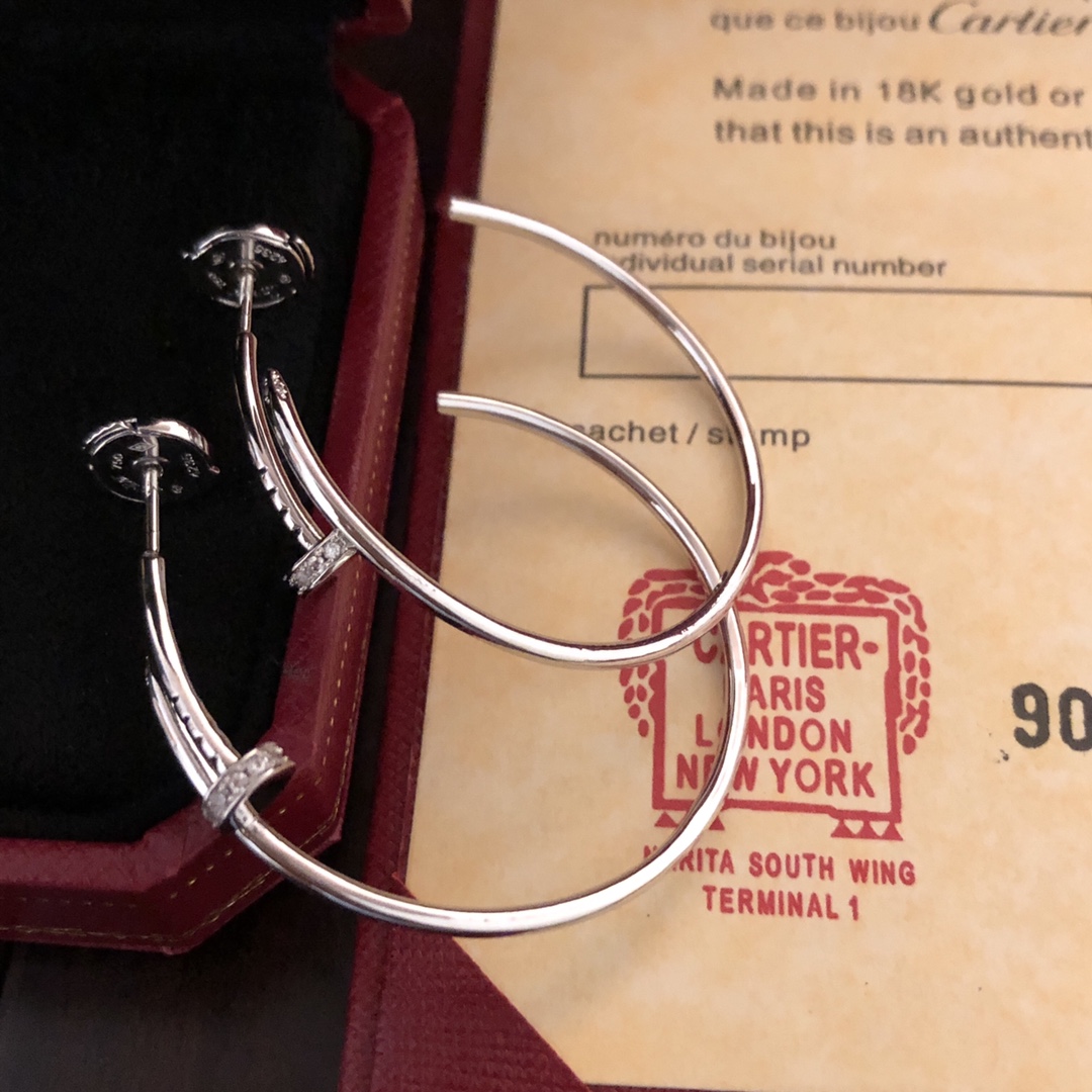 Cartier half diamond nail earrings Juste un clou series jewelry