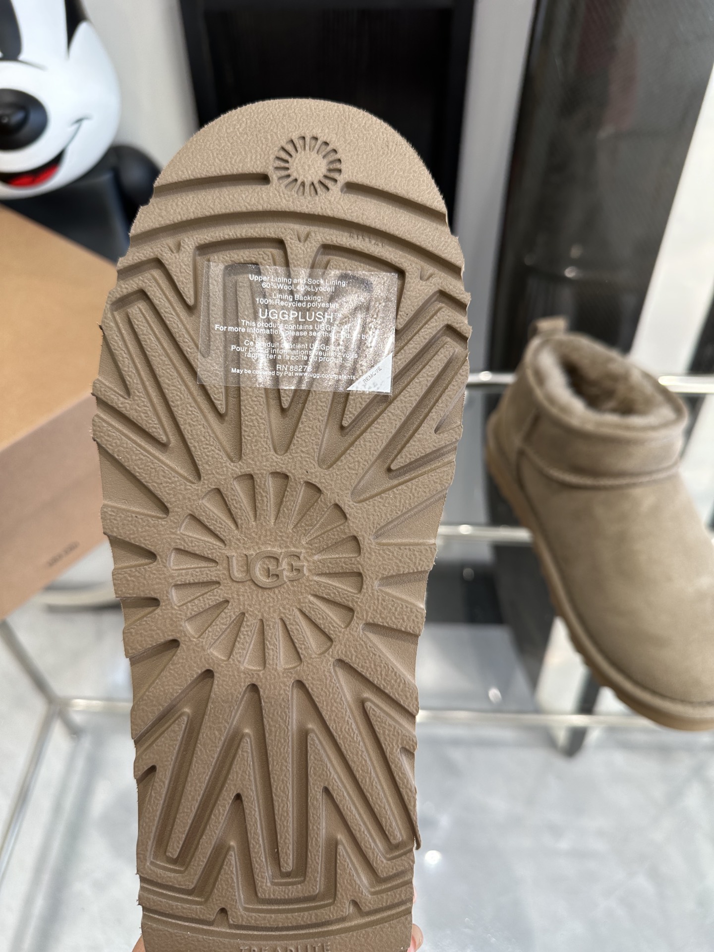 New UGG classic snow boots