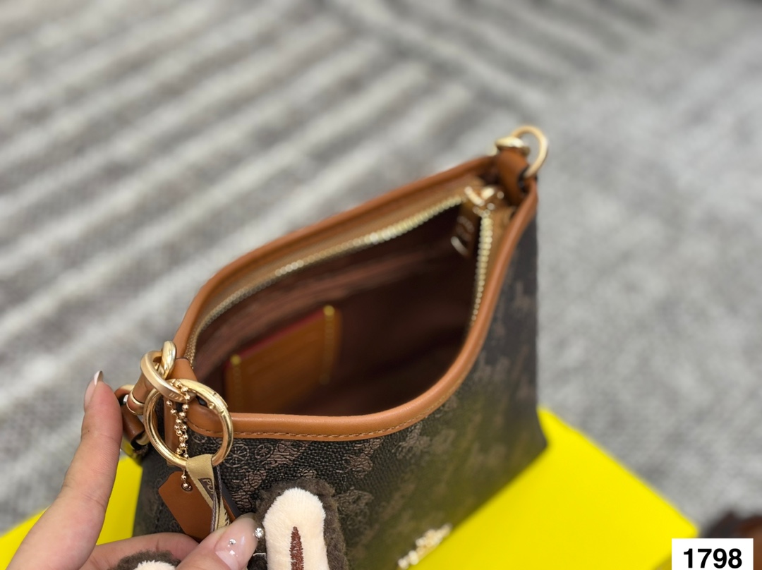 COACH Laurel Travel Bag - Moon Bag