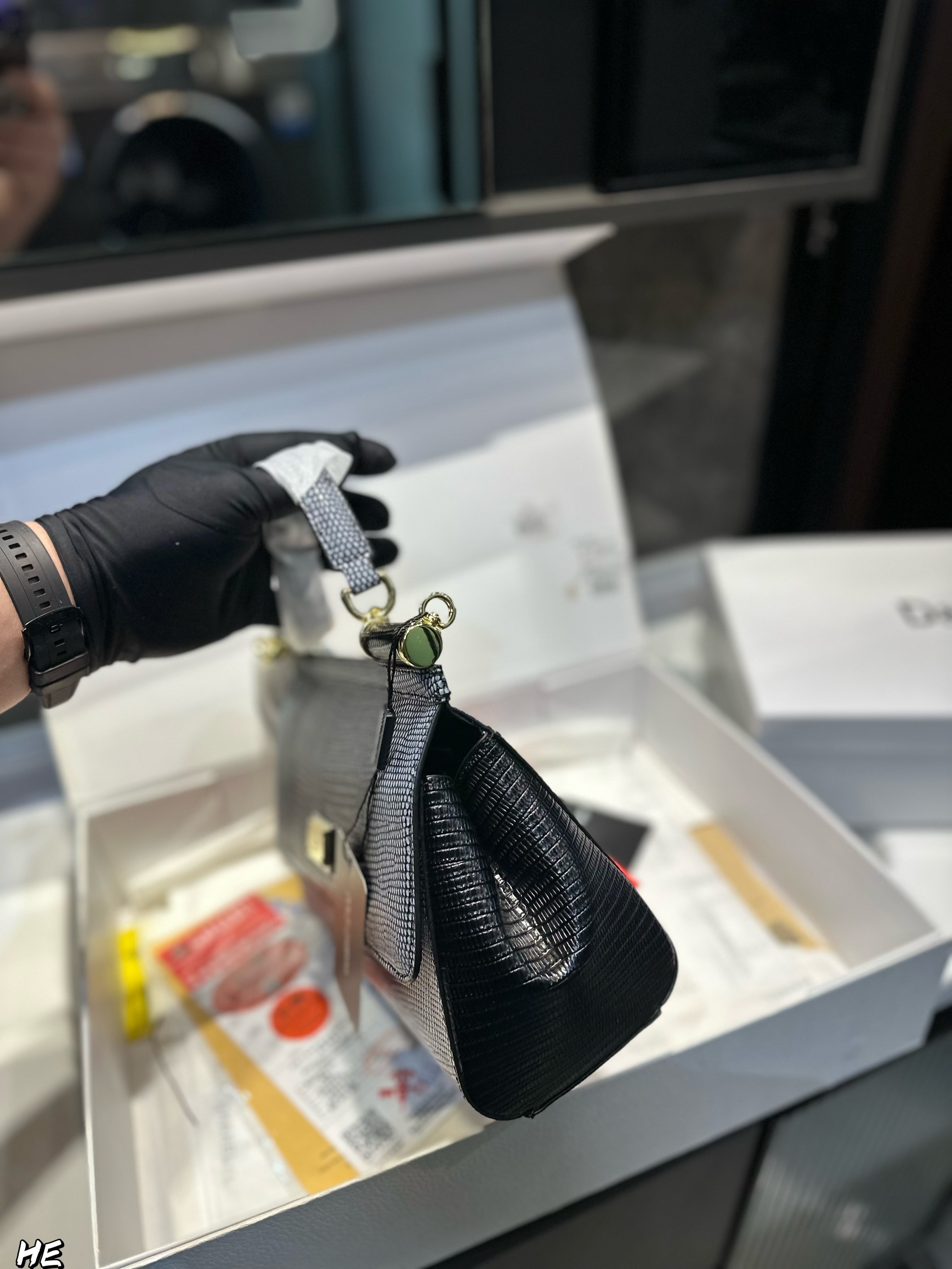 Dolce & Gabbana shoulder bag