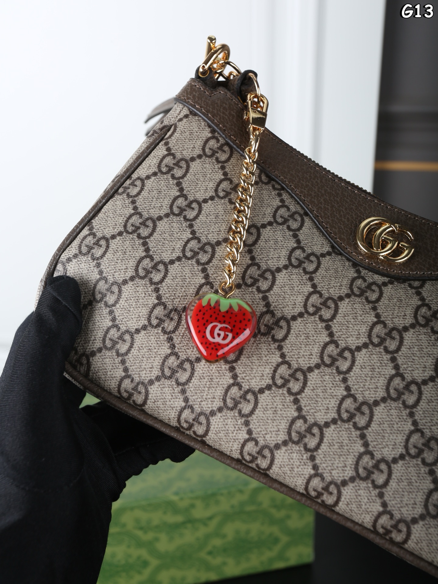 Gucci Ophidia shoulder armpit crossbody bag