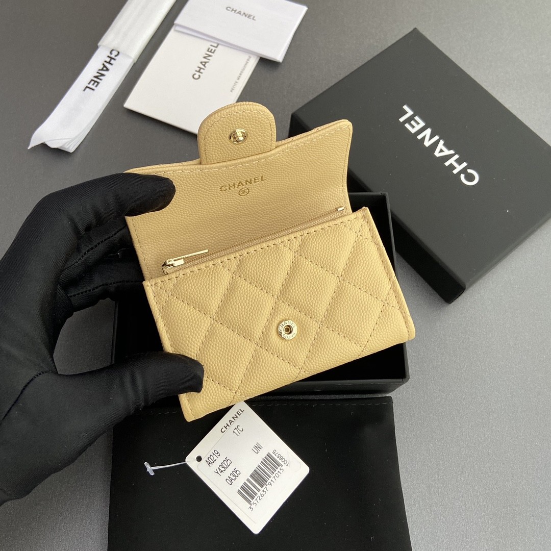 Chanel wallet card holder