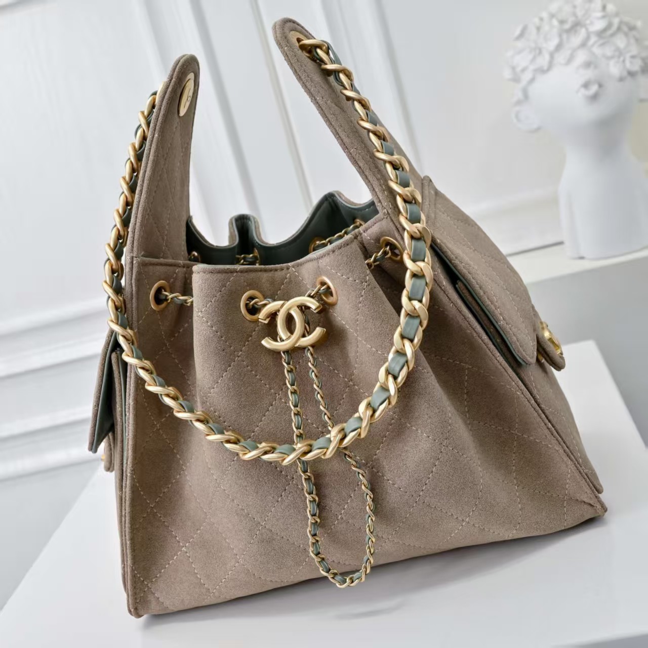 Chanel 25c hobo armpit bag