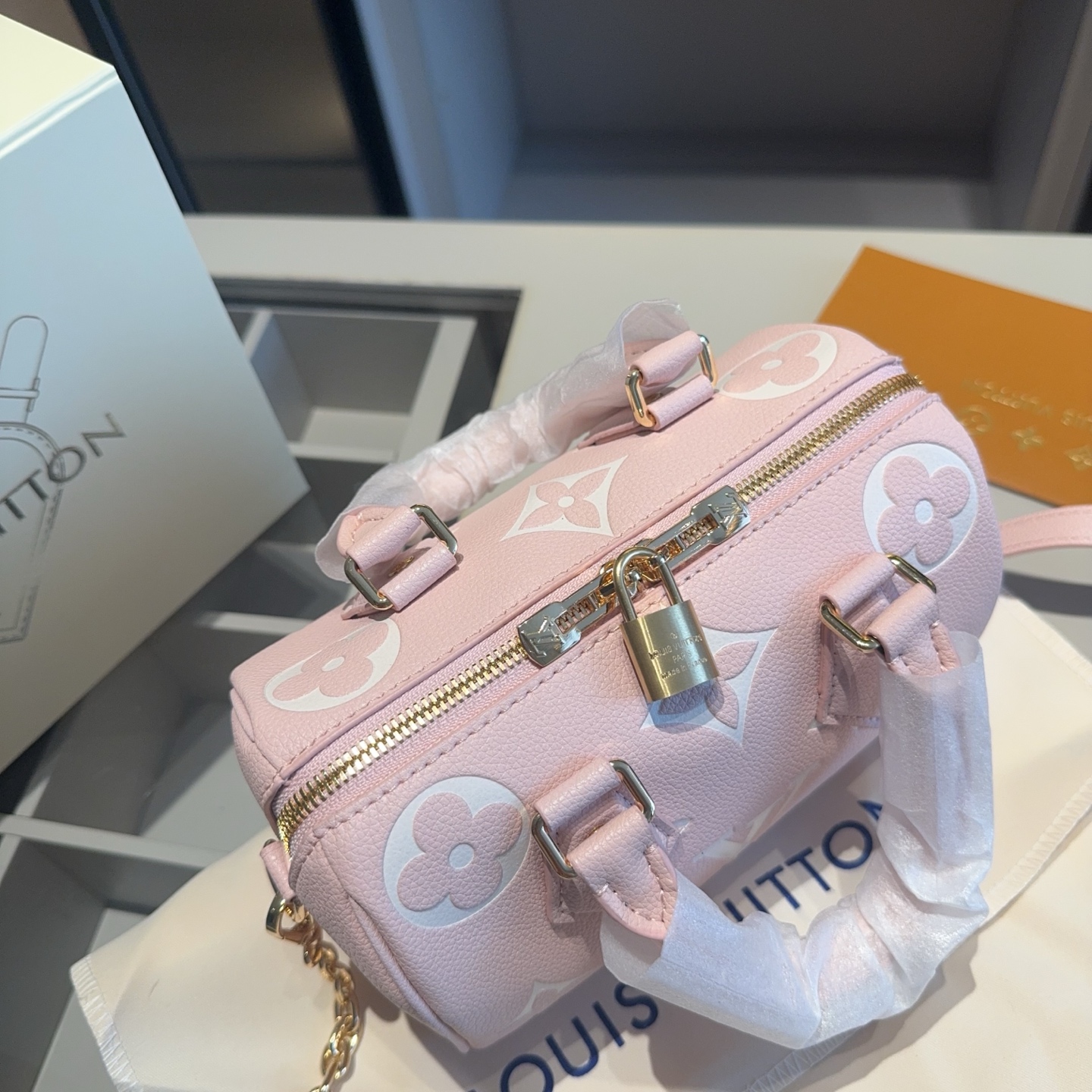 LV Speedy20 shoulder crossbody bag