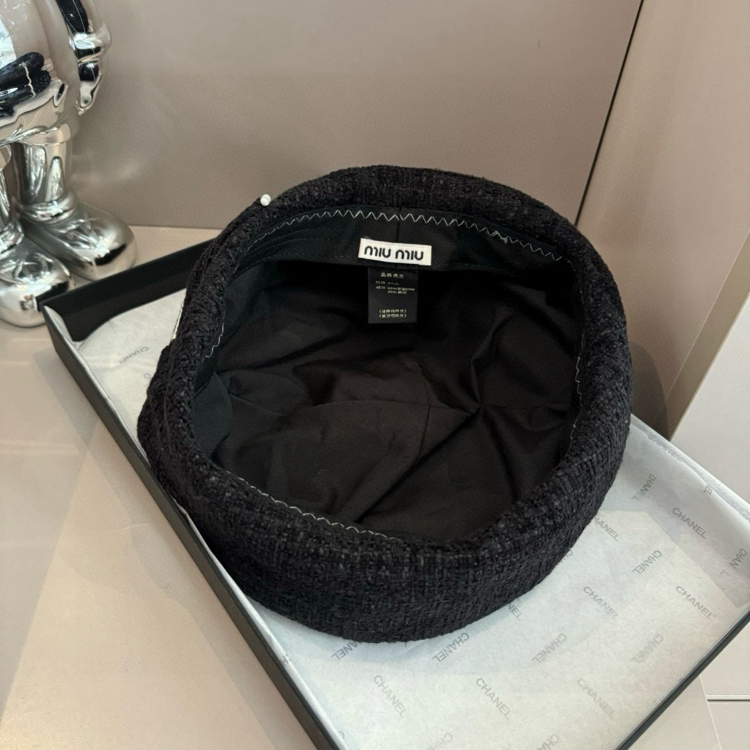 MIUMIU beret hat