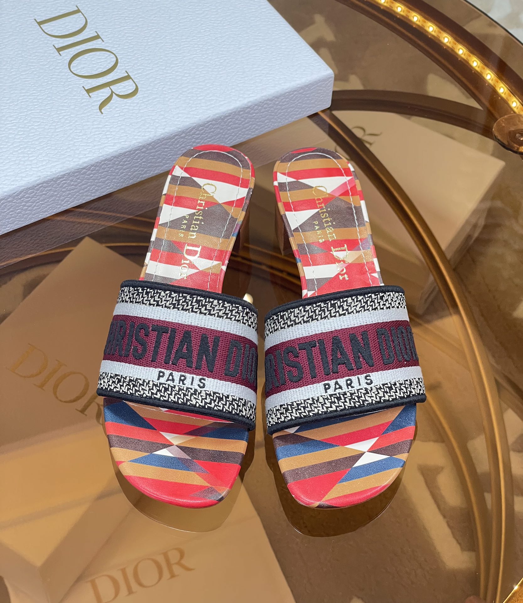 Dior 2021 DWAY CD logo leather Slippers Sandals