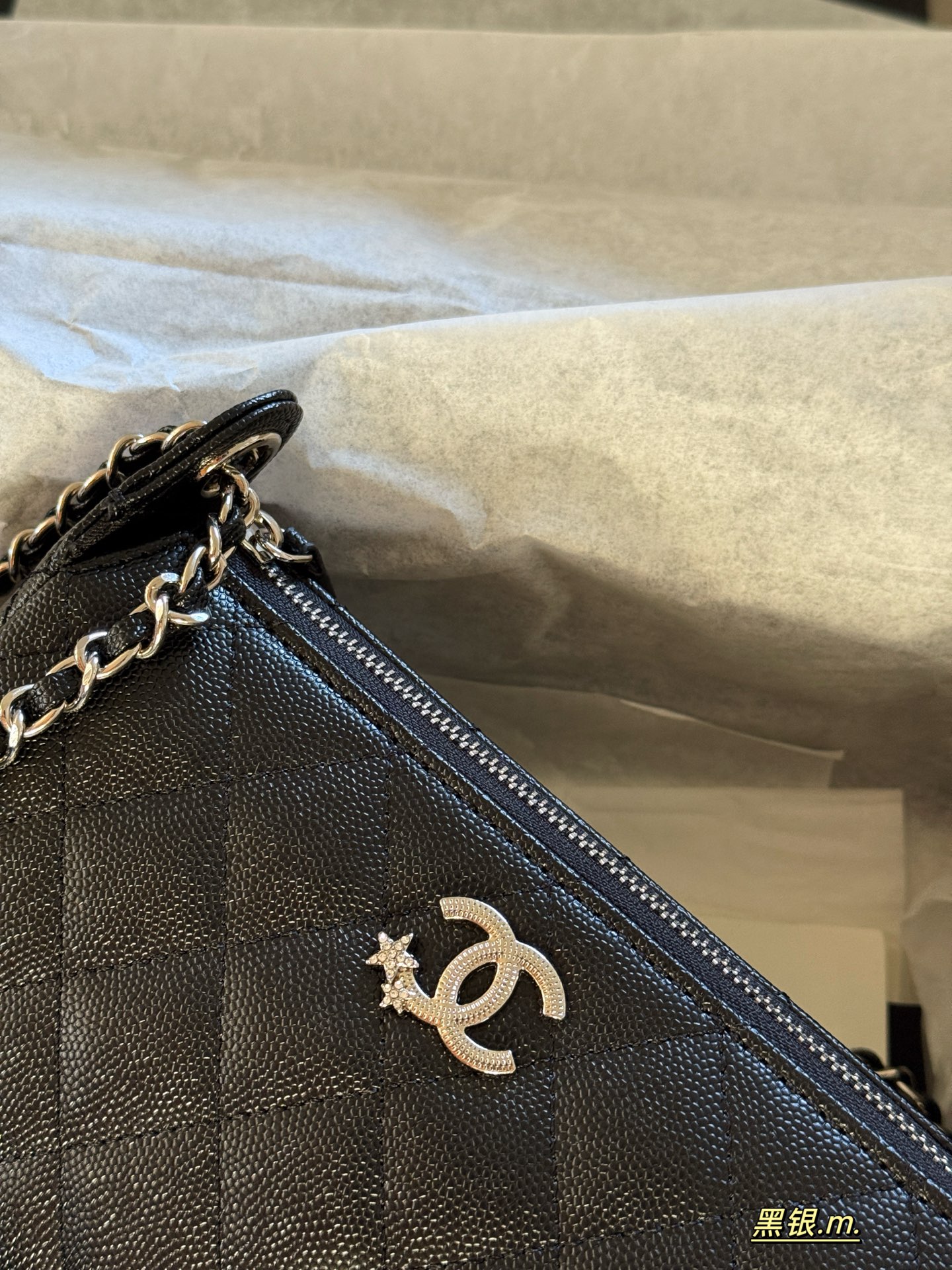 Chanel Star Mahjong Set with Lychee Pattern shoulder bag
