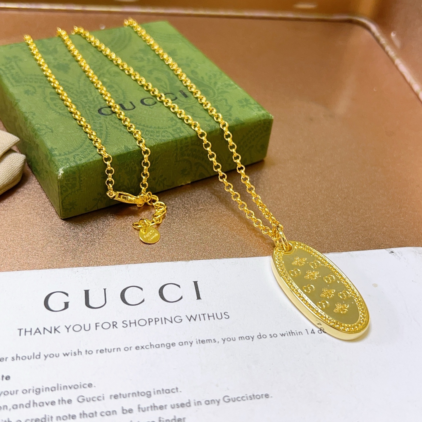 Gucci pendant necklace