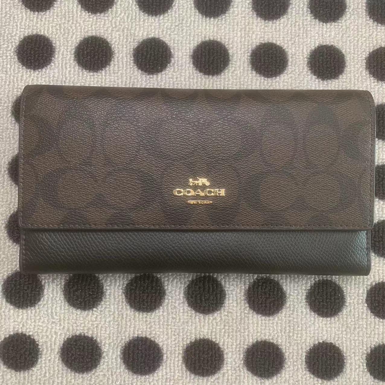 Coach wallet purse