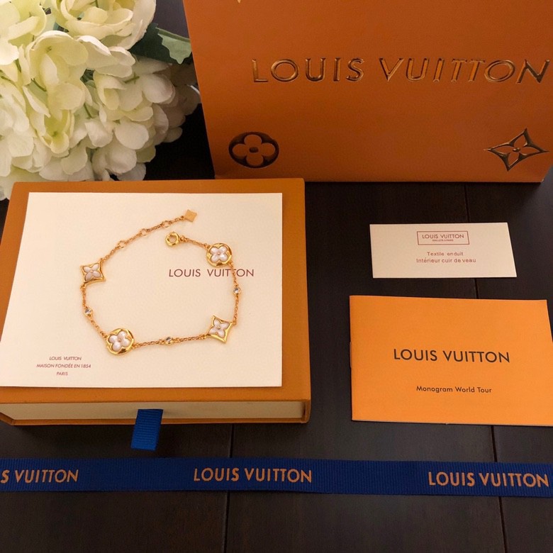 Louis Vuitton Blooming Four-Flower Bracelet