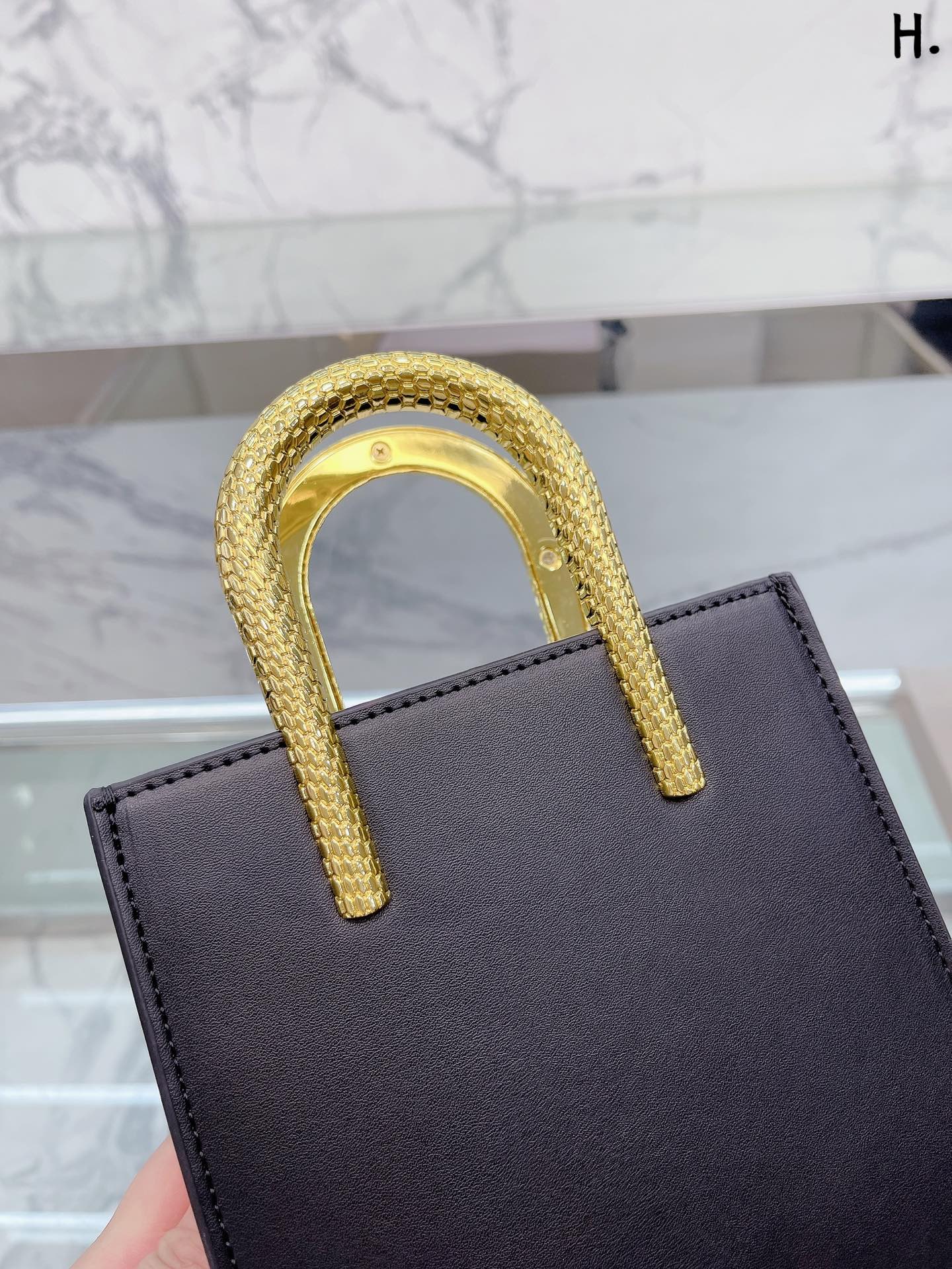 Bvlgari SERPENTINE POUCH handbag shoulder bag