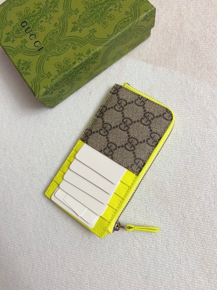 Gucci wallet card holder