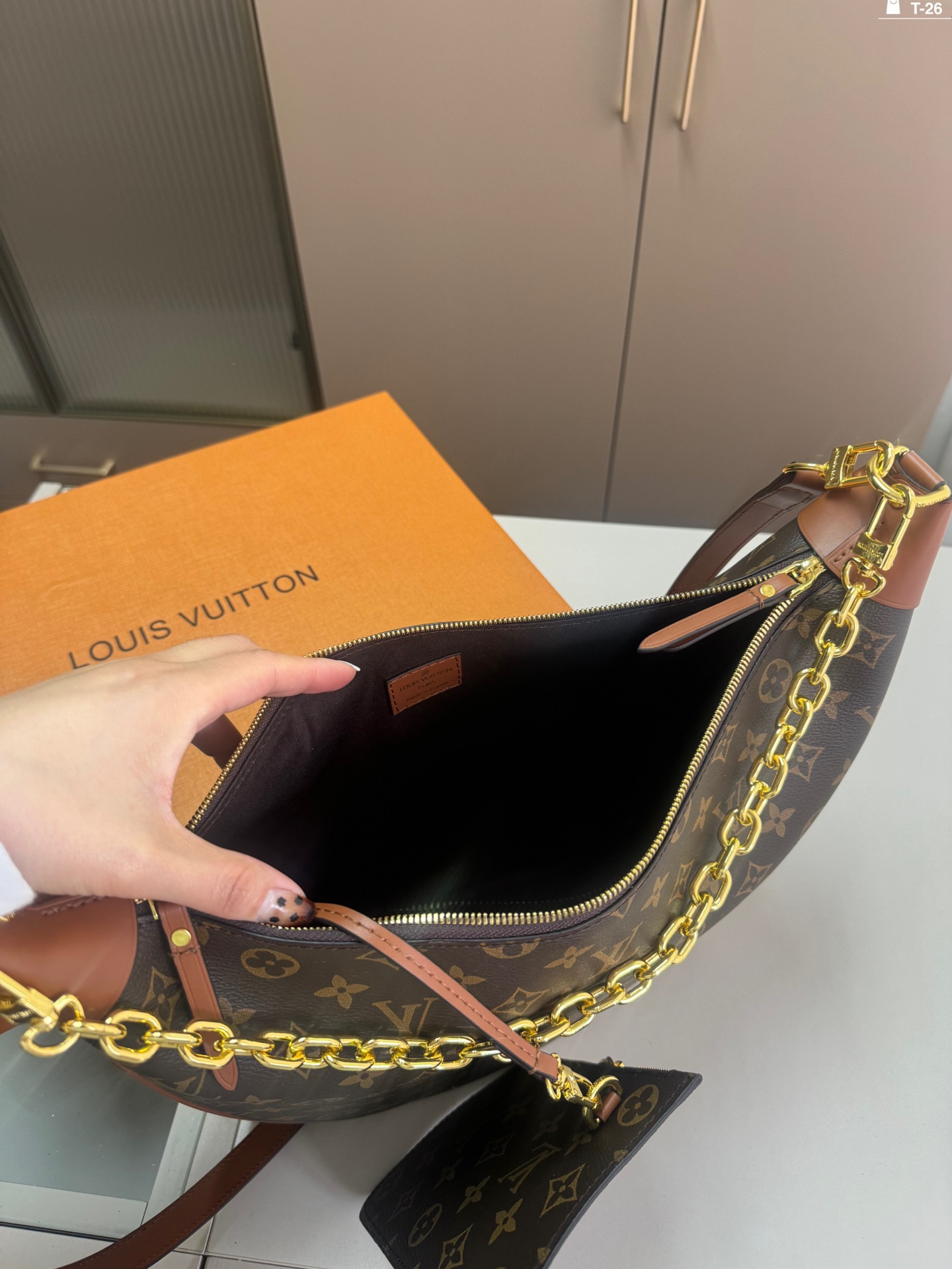 LV crescent-shaped bag chain strap shoulder bag